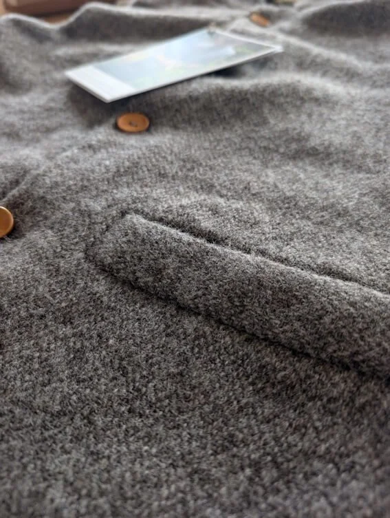 pocket detail.jpg
