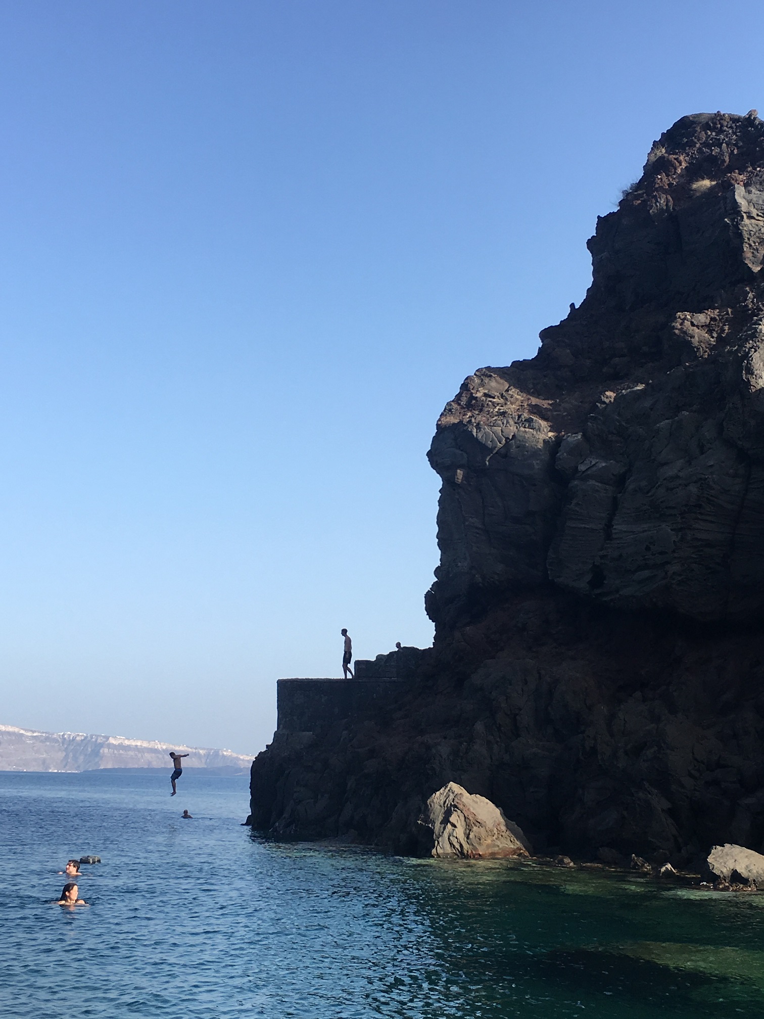 cliff-jumping-santorini.jpg