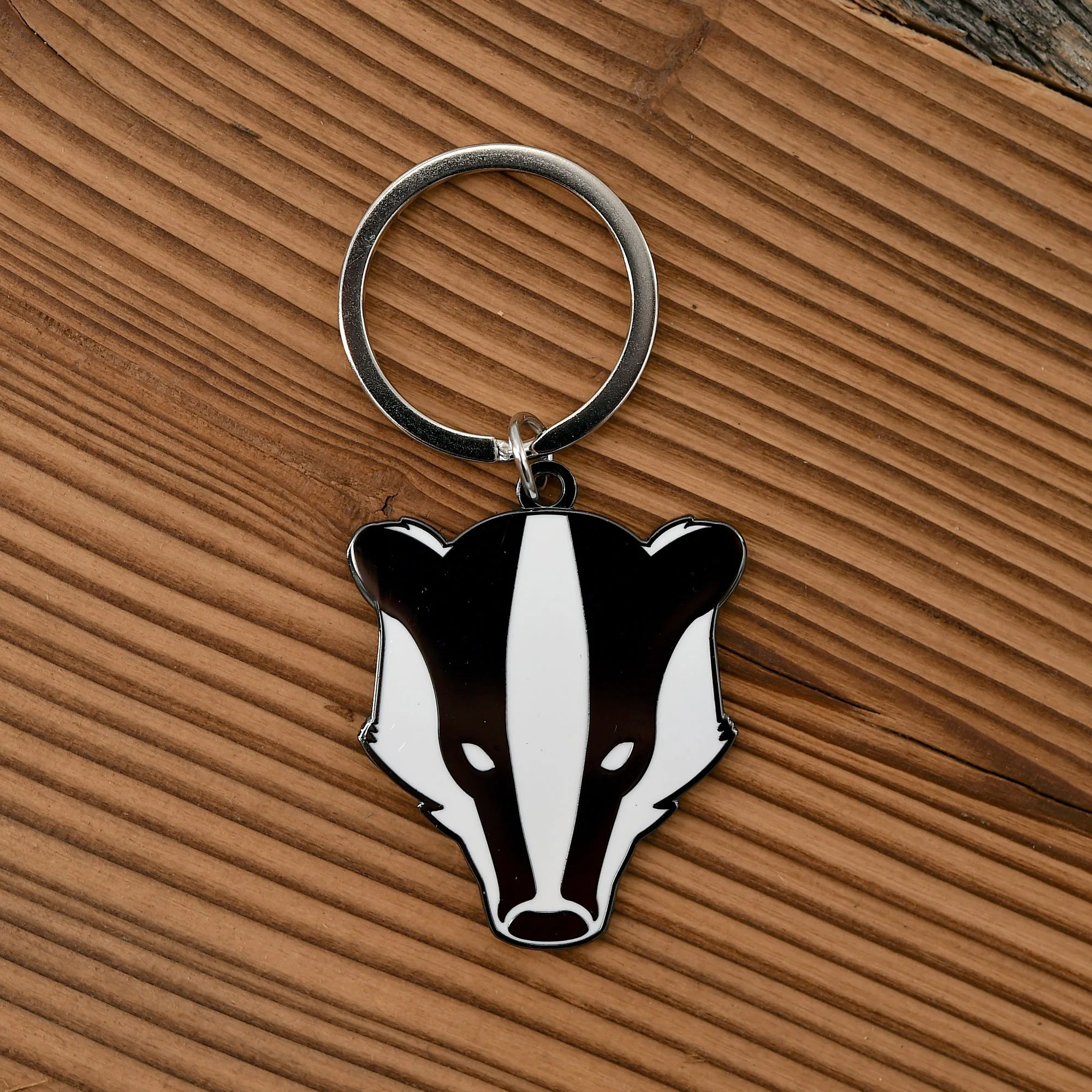 ESCA Dachs Emaille Schlüsselanhänger