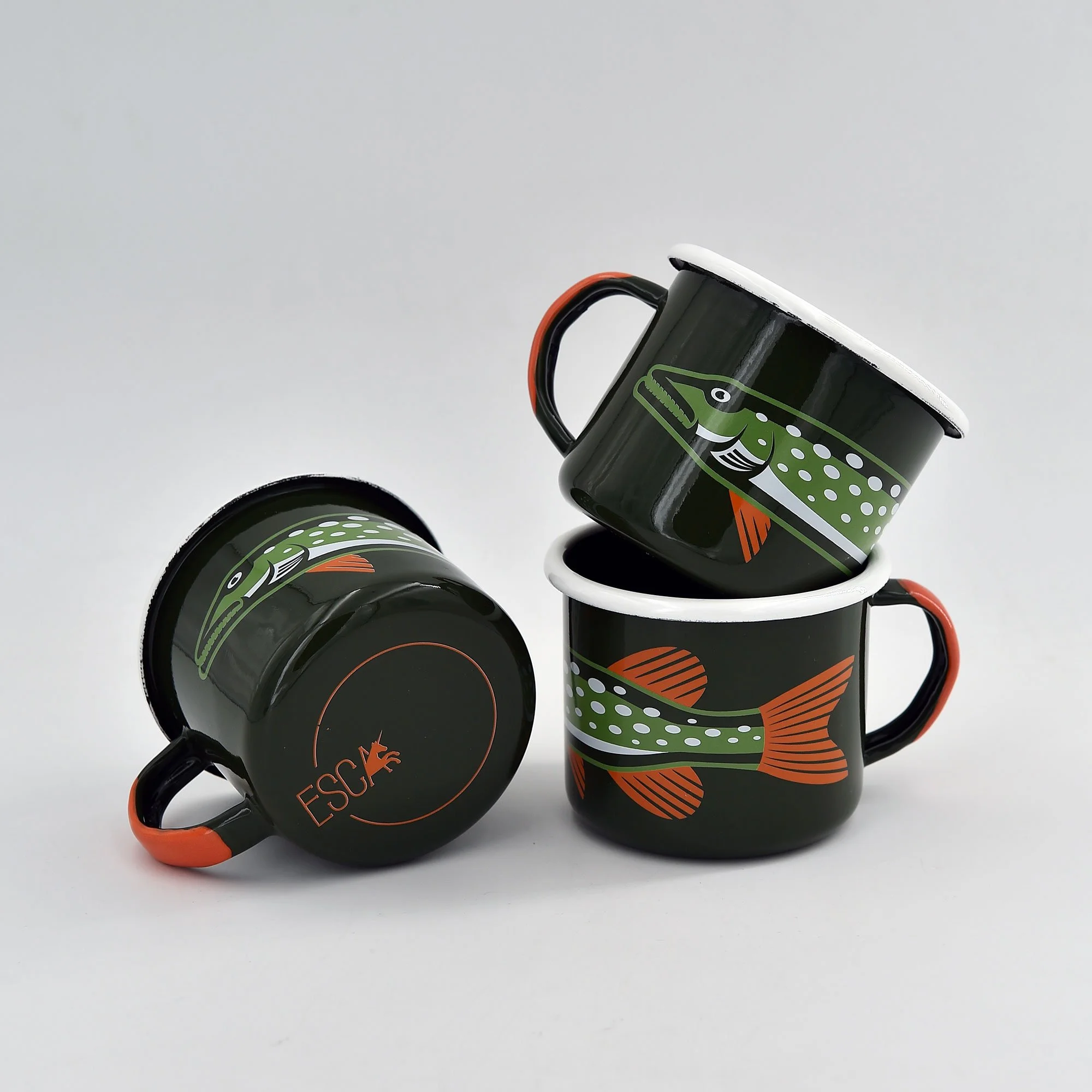 ESCA Hecht Emaille Becher