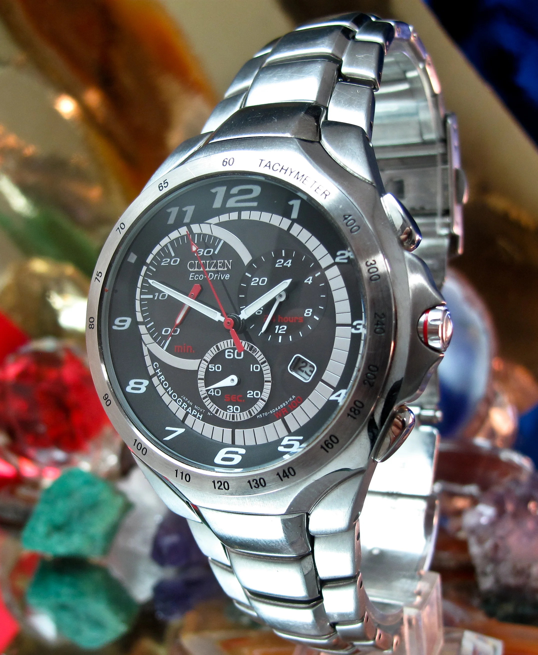 citizen eco drive chronograph wr100