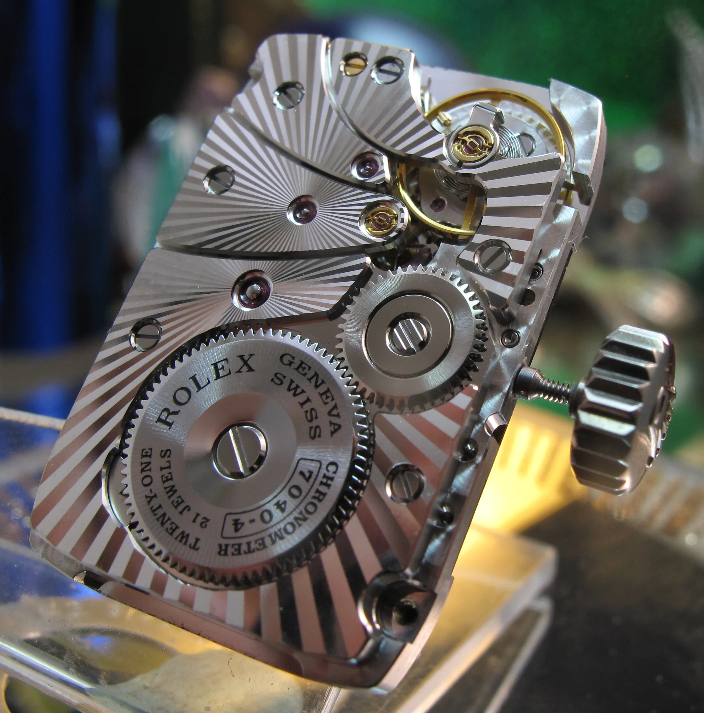 Rolex sub gold black Movements_-7.jpg