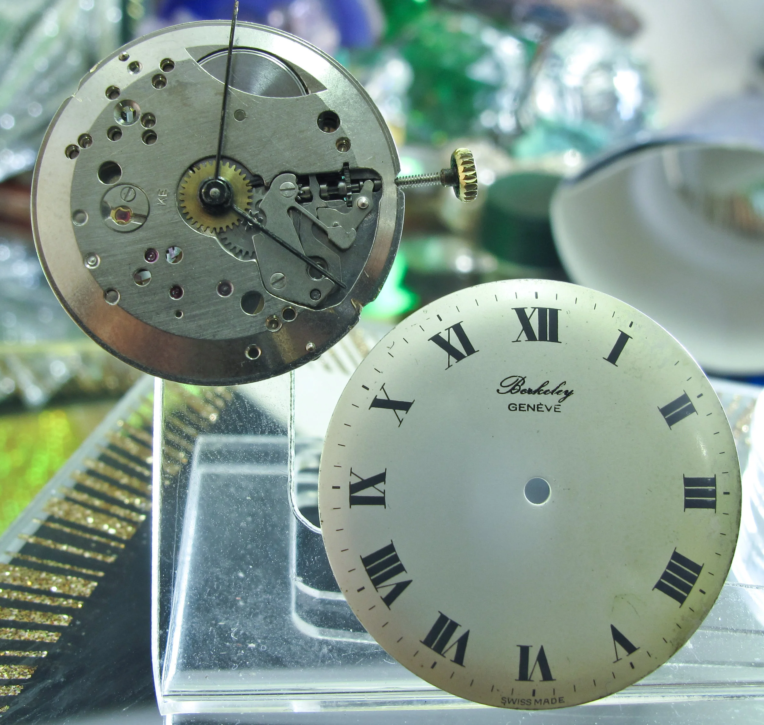 Rolex sub gold black Movements_-18.jpg