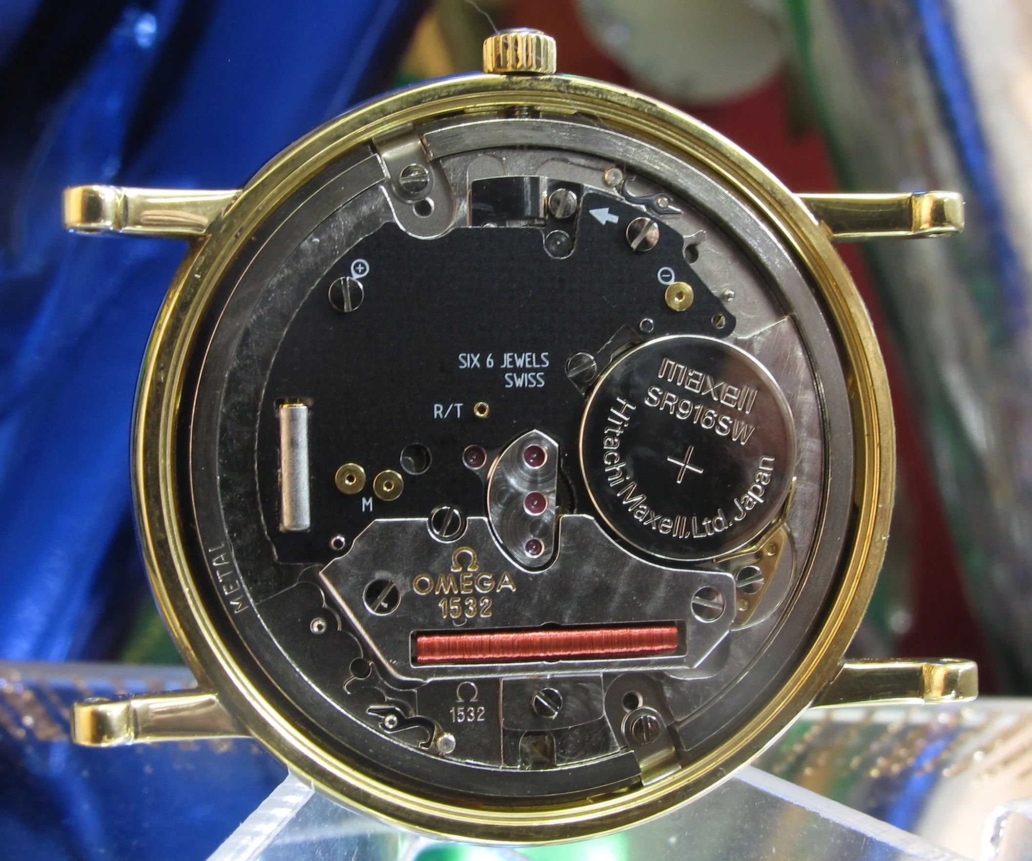 Rolex sub gold black Movements (24 of 62).jpg