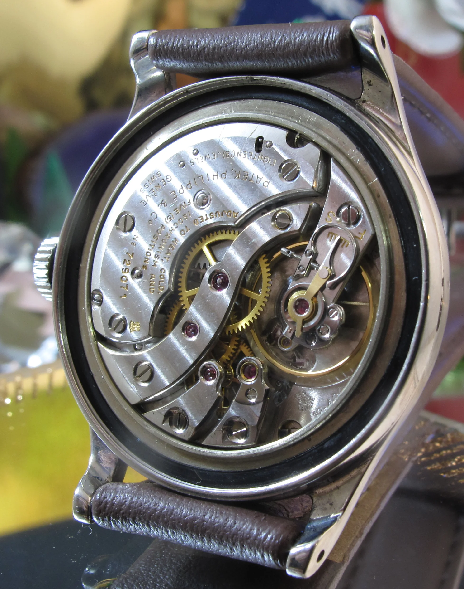 Rolex sub gold black Movements (17 of 36).jpg