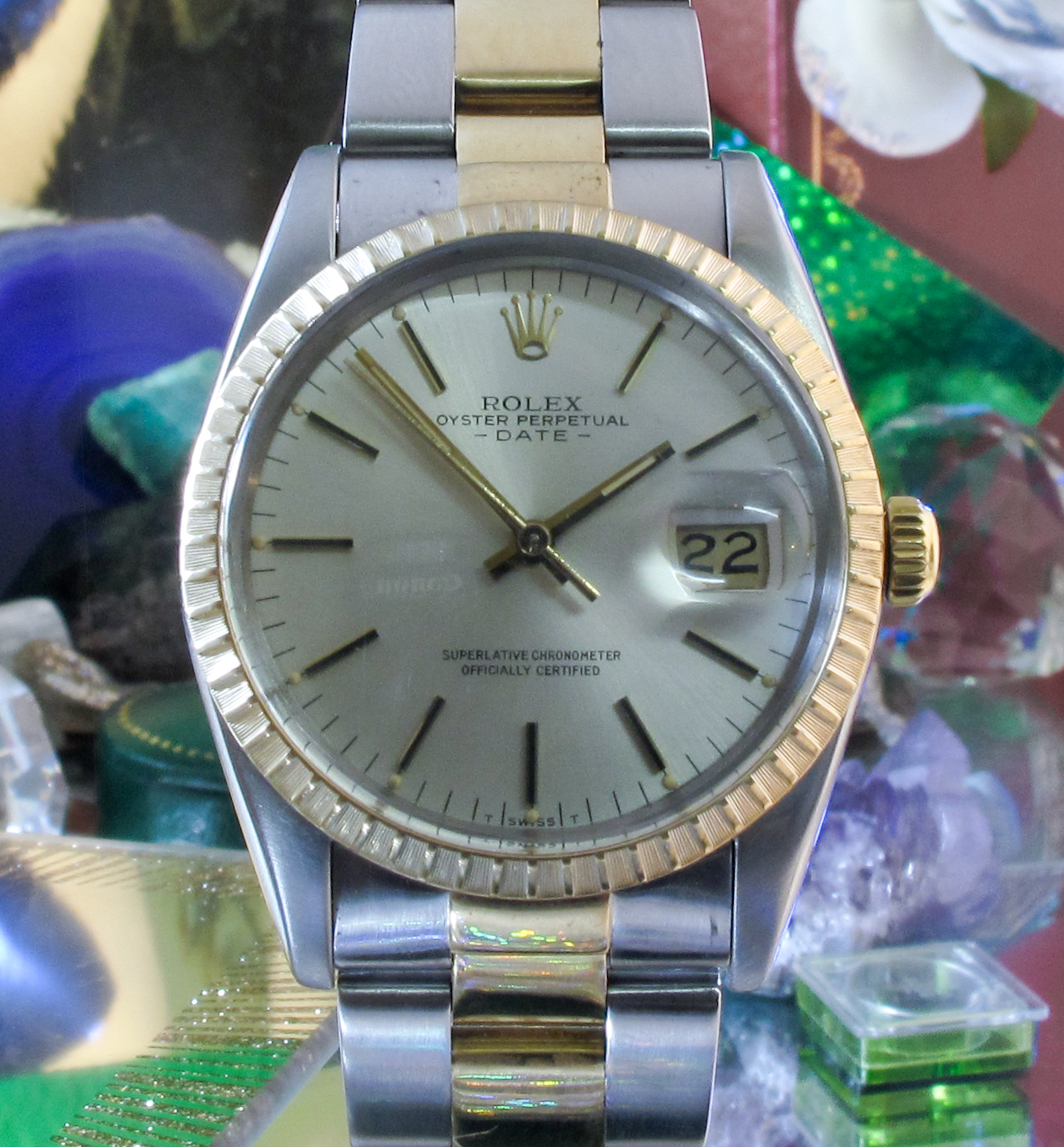 Rolex sub gold black Movements (7 of 9).jpg