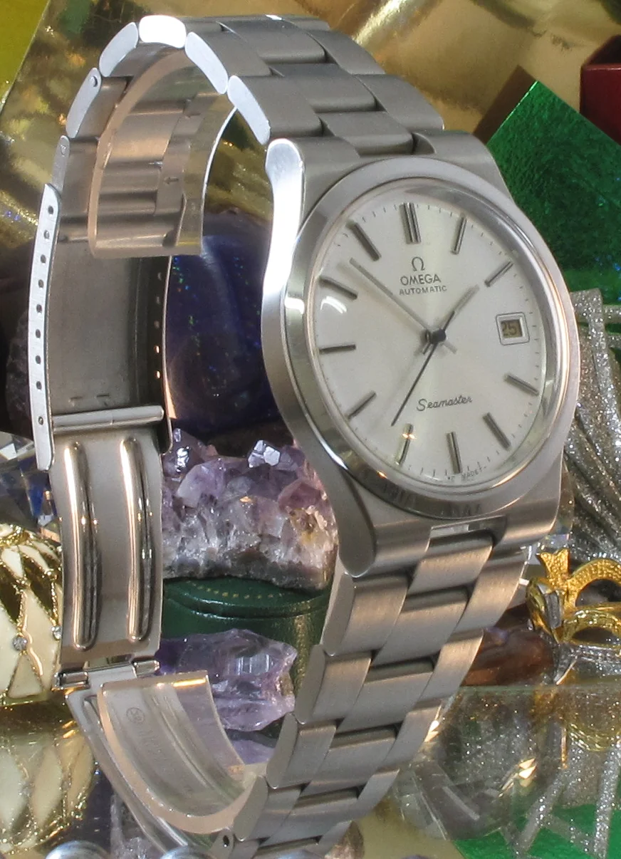 Lot-Art | Omega - Geneve Automatic Day-Date - 166.0174 - Men - 1960-1969