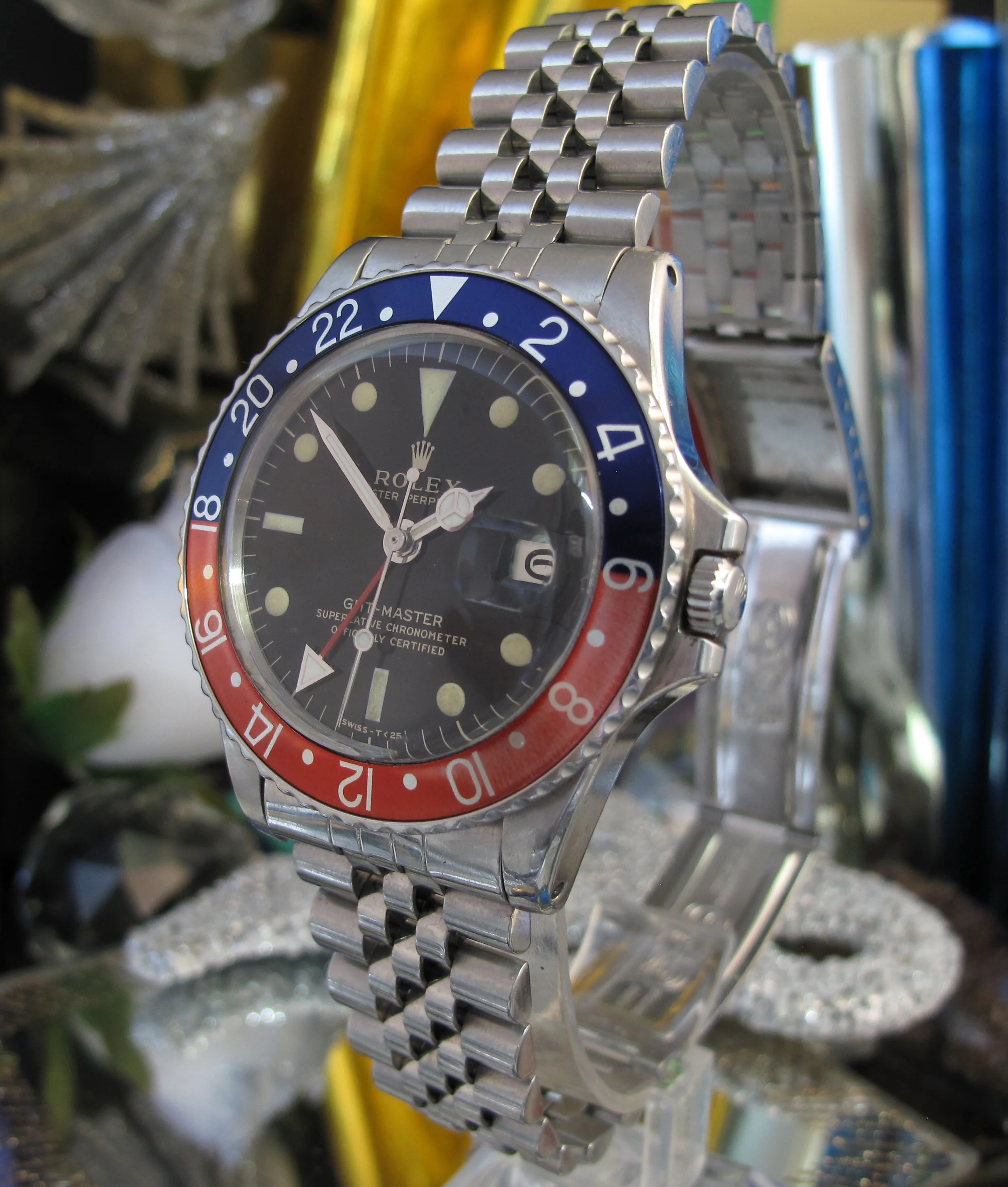 Rolex sub gold black Movements (6 of 46).jpg