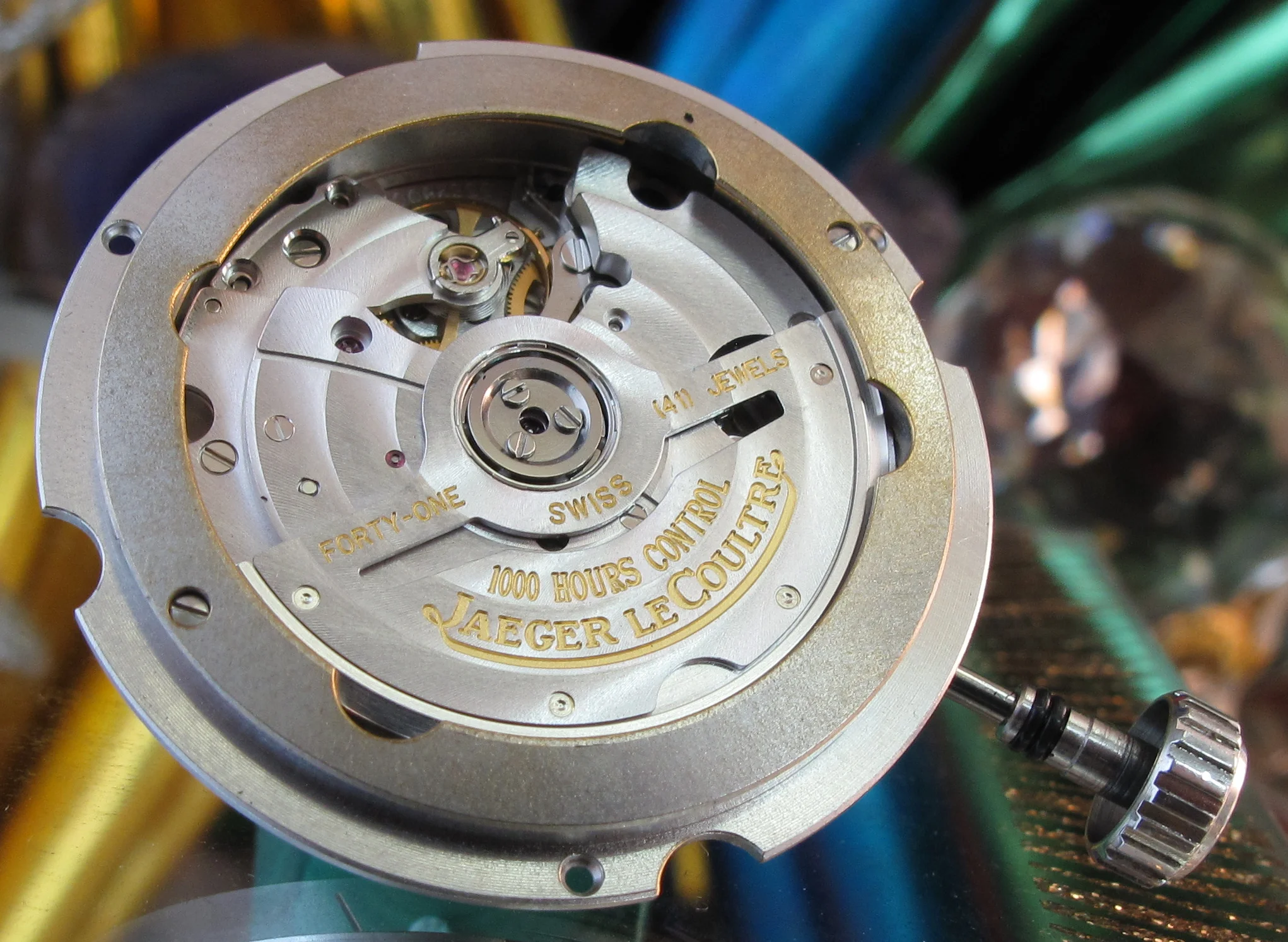 Rolex sub gold black Movements (4 of 36).jpg