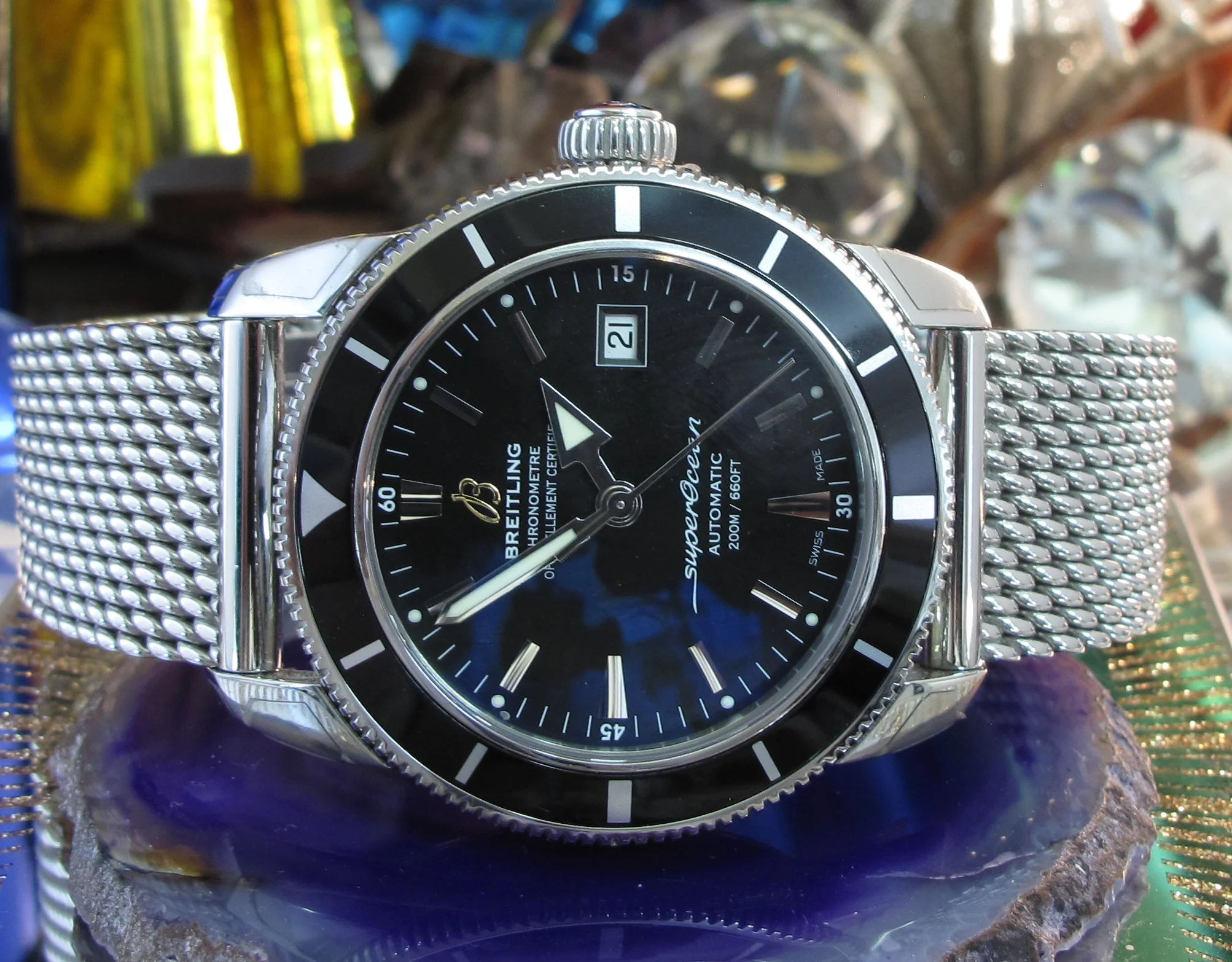 Rolex sub gold black Movements (18 of 49).jpg
