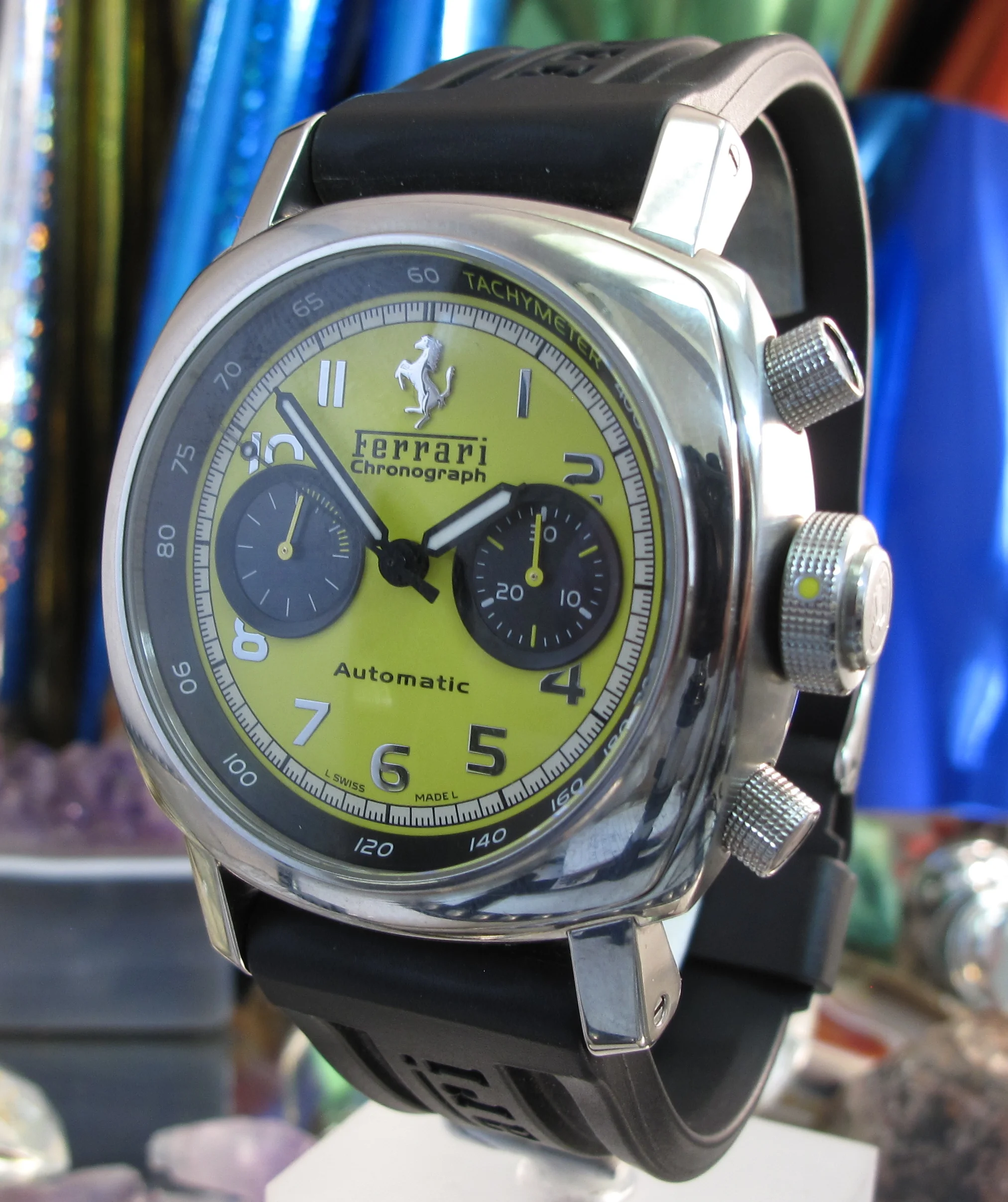 Rolex sub gold black Movements (37 of 62).jpg