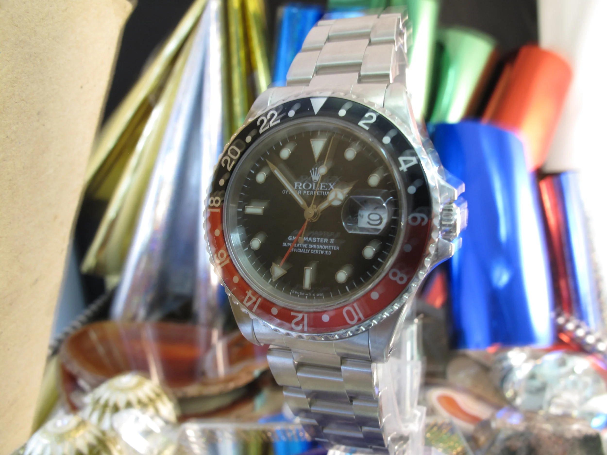 Rolex sub gold black Movements (47 of 62).jpg