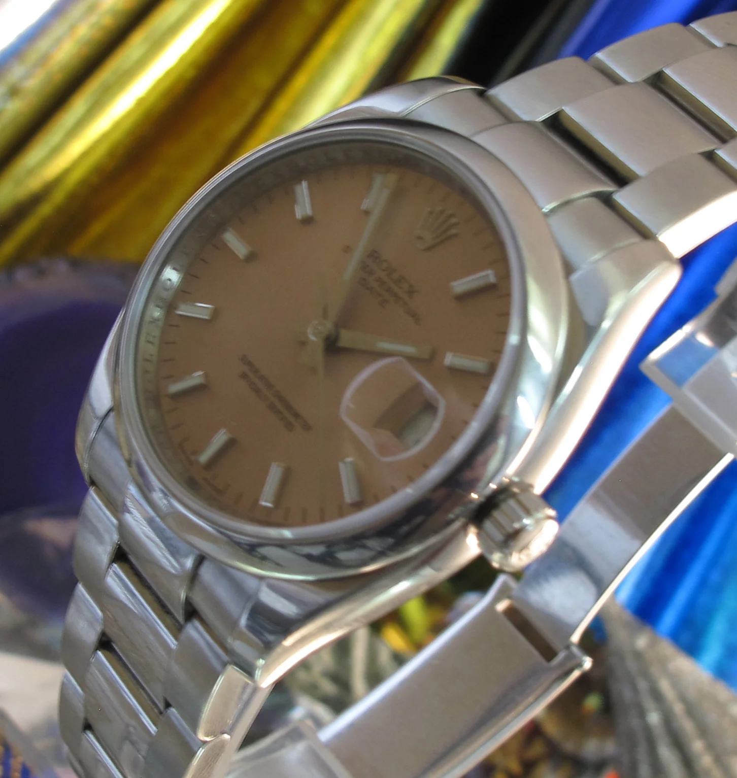 Rolex sub gold black Movements (30 of 49).jpg