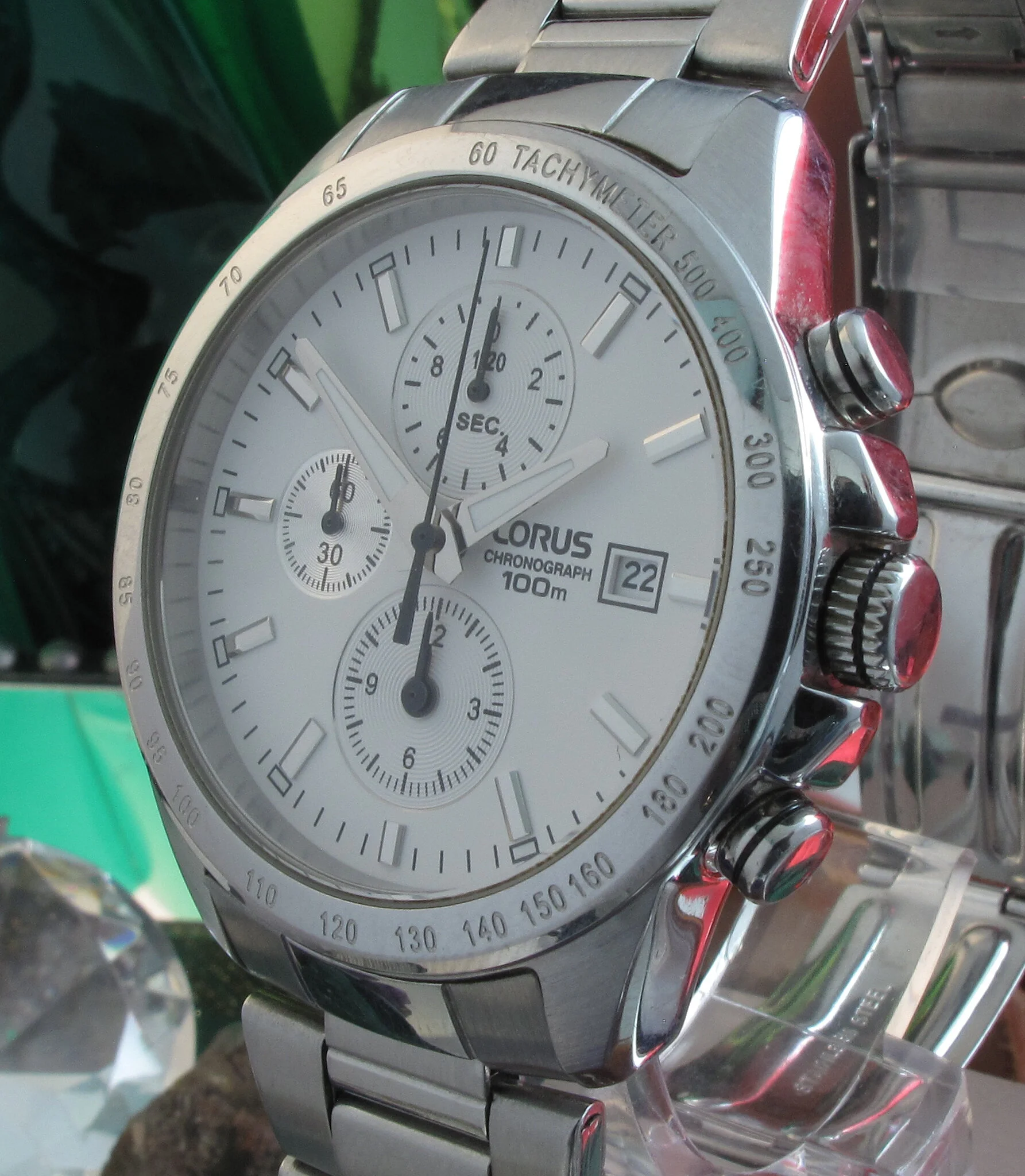 lorus chronograph 100m tachymeter