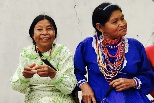 Maria shared that she likes pictures, her phone and a better future. Pereira, Colombia.&nbsp; July 2017.&nbsp;