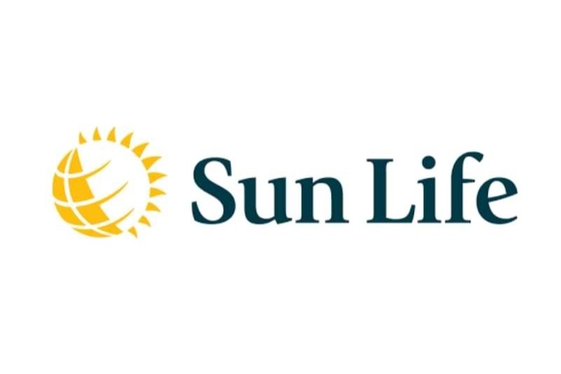 Logo de Sun Life avec un symbole de soleil stylisé à gauche et le texte "Sun Life" à droite.