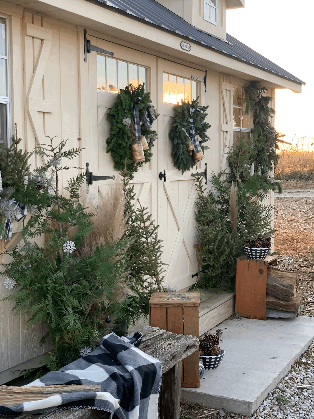 PepperHarrow Holiday Style Guide