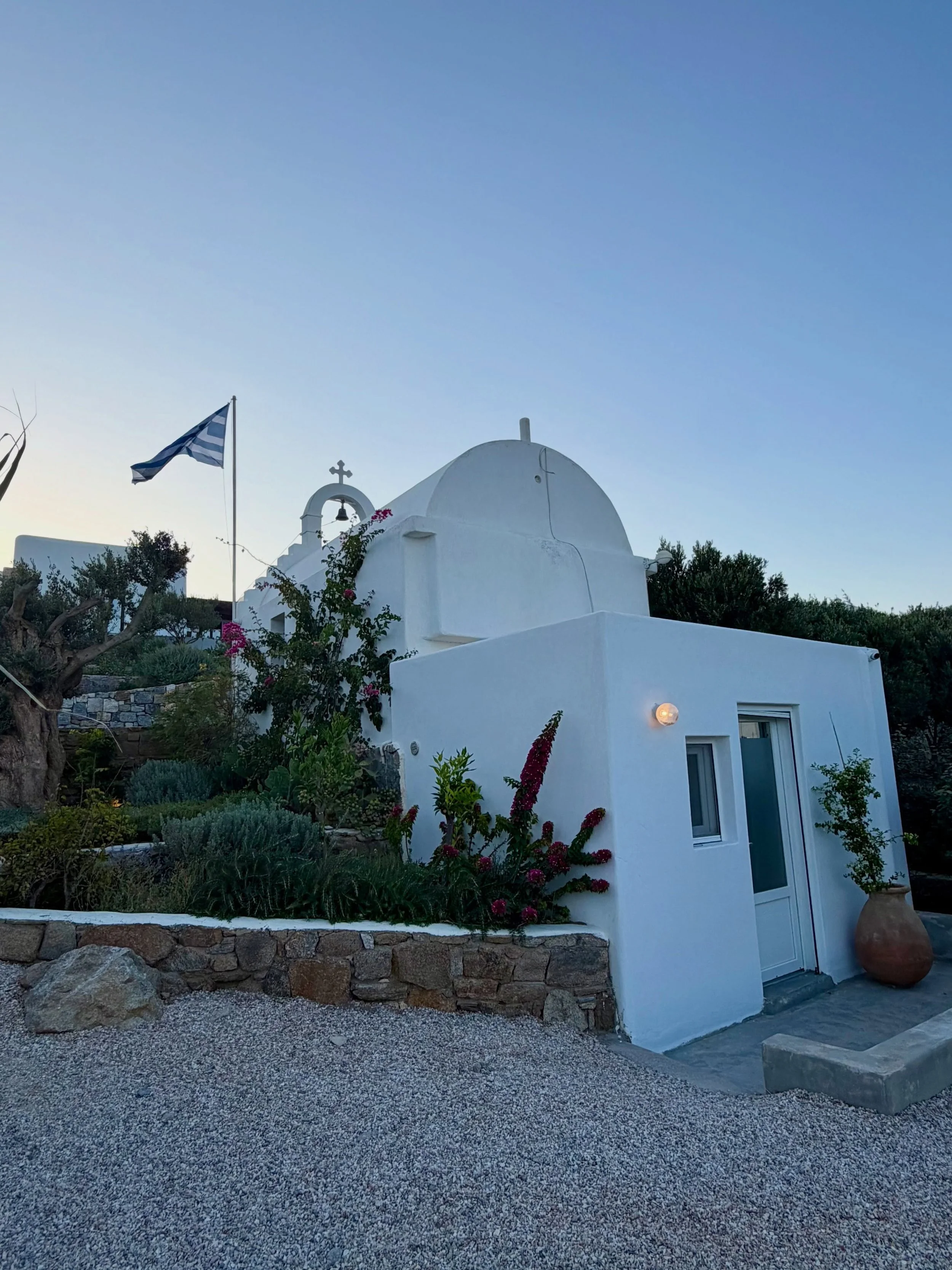 Imagine exchanging vows as the Aegean glows gold around you. 🌅🇬🇷

Perched high above Mykonos, Kalesma feels like a private Cycladic village suspended between sky and sea with 360&deg; views, incredible planting and sunsets that set the horizon abl