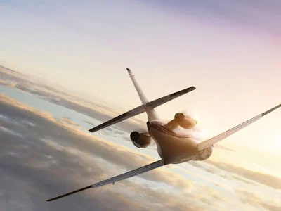 Bigstock_+102686146+-+Jet+plane+on+sunset.jpg