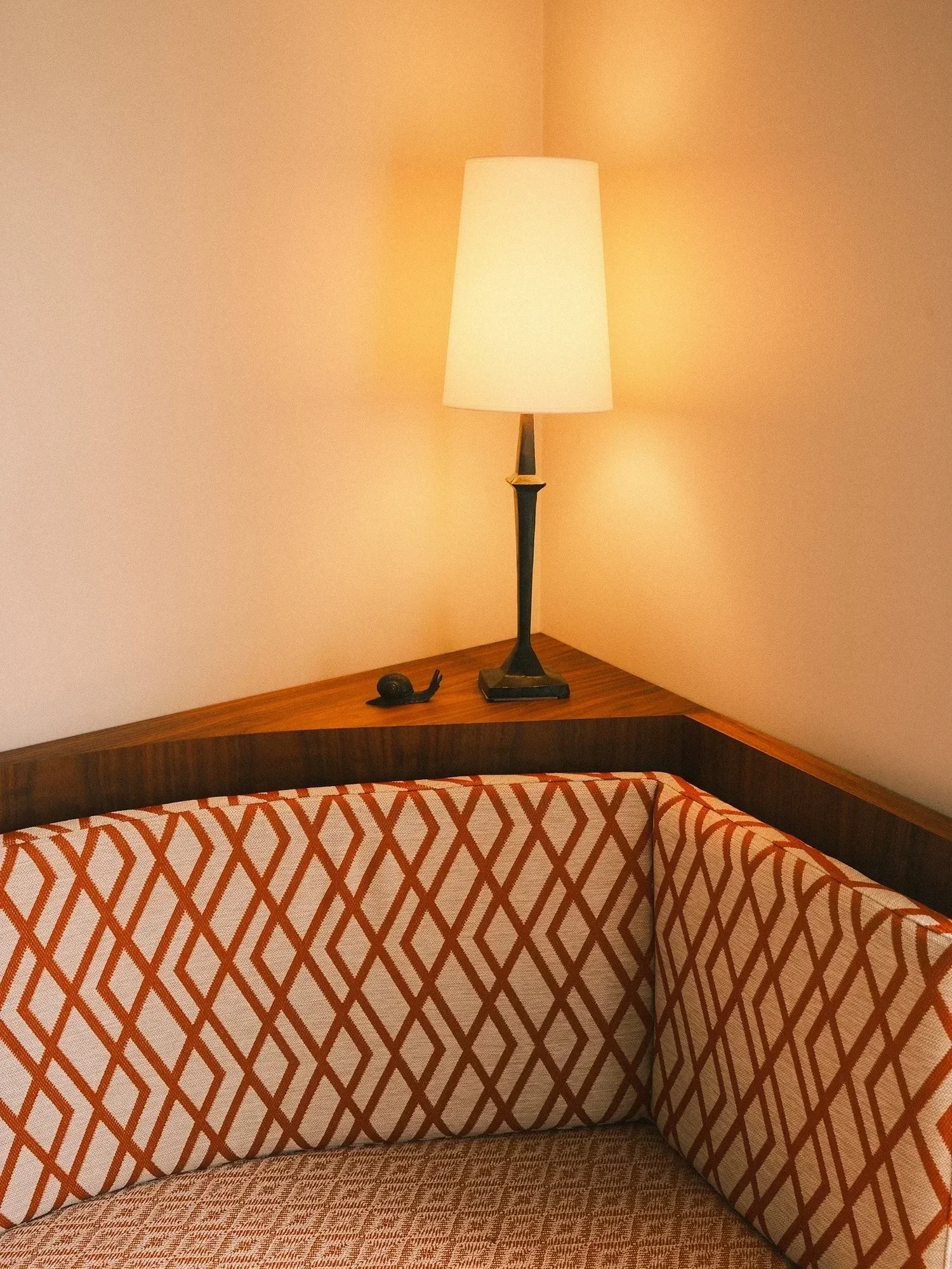 still-life-interiors-marie-berger-05.webp