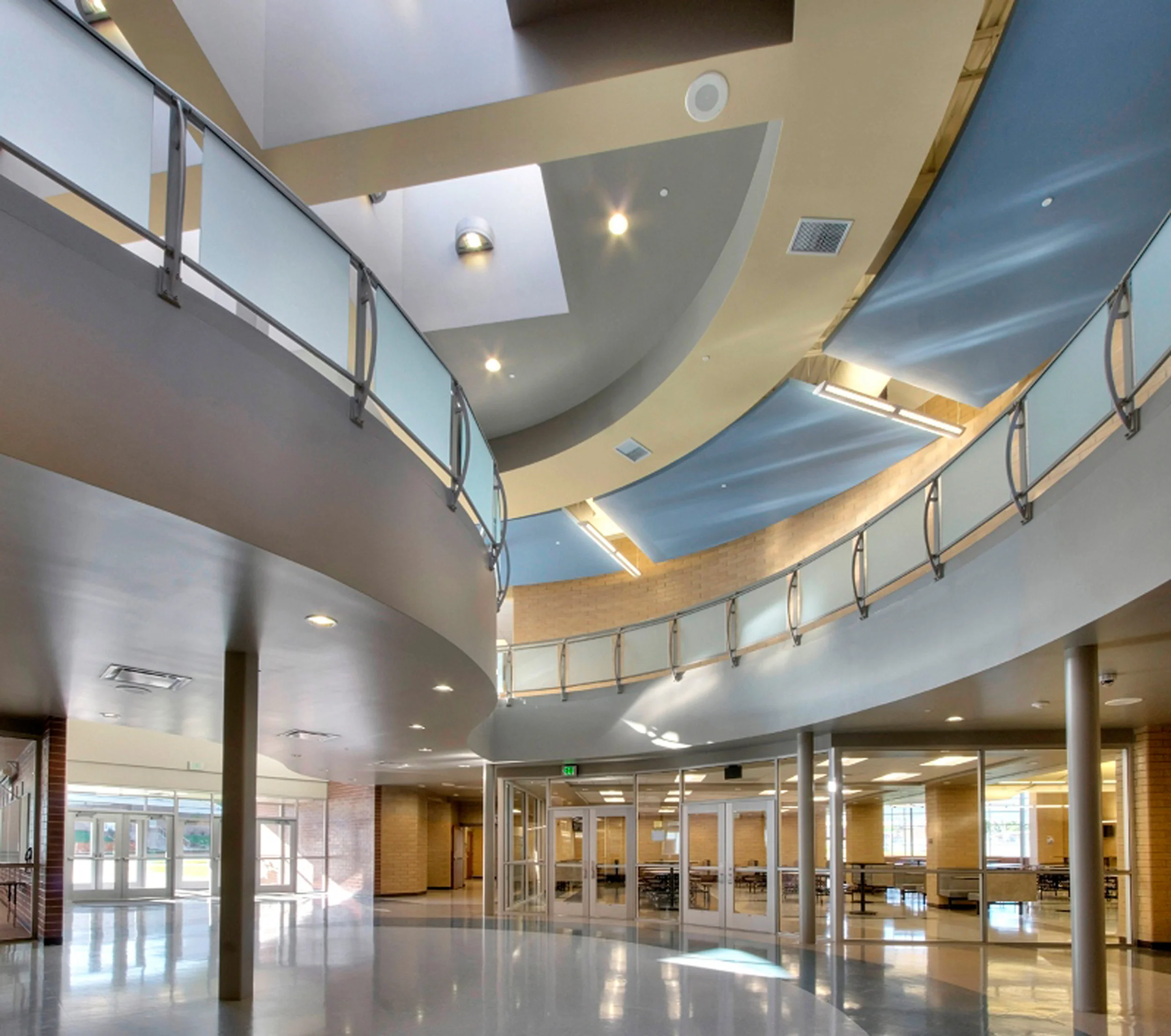 Interior.jpg