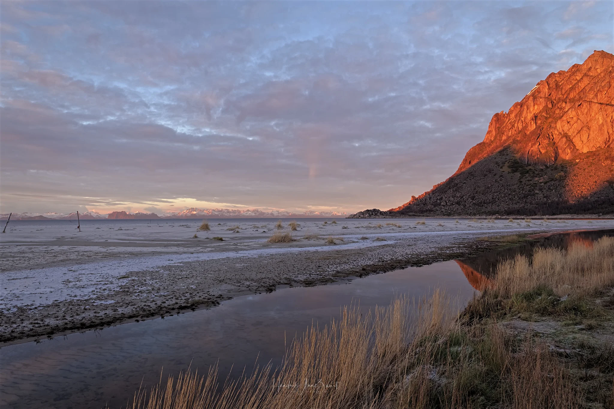 Nordic_Light_Bo_Strand_Lofoten_G9_1.jpg