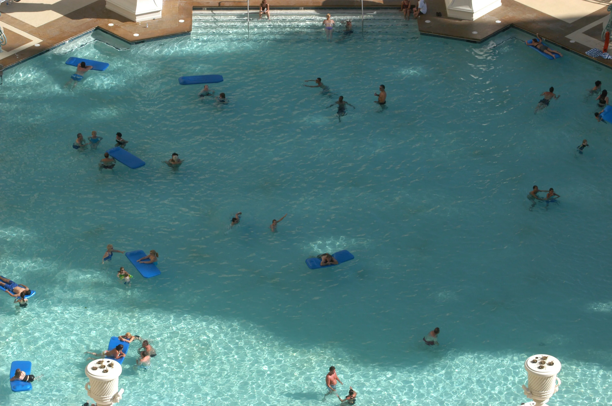 Pool at Paris, LV copy.JPG