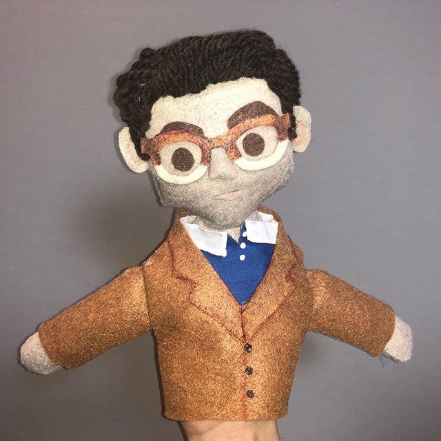 Happy Father&rsquo;s Day!!! This Puppet Dad will be meeting his real life counterpart today!!! Puppets of loved ones make amazing and one-of-a-kind gifts!

Commission from Etsy

#puppetmaker #puppets #handmade #custom #fathersday #handpuppet #puppet 