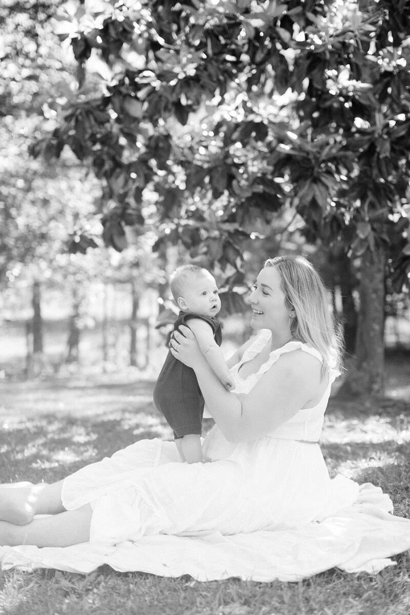 Black and White Family Photographer