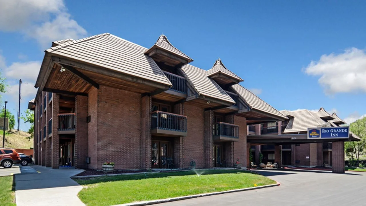 Special Lodging Discount at the Best Western PLUS Rio Grande Inn