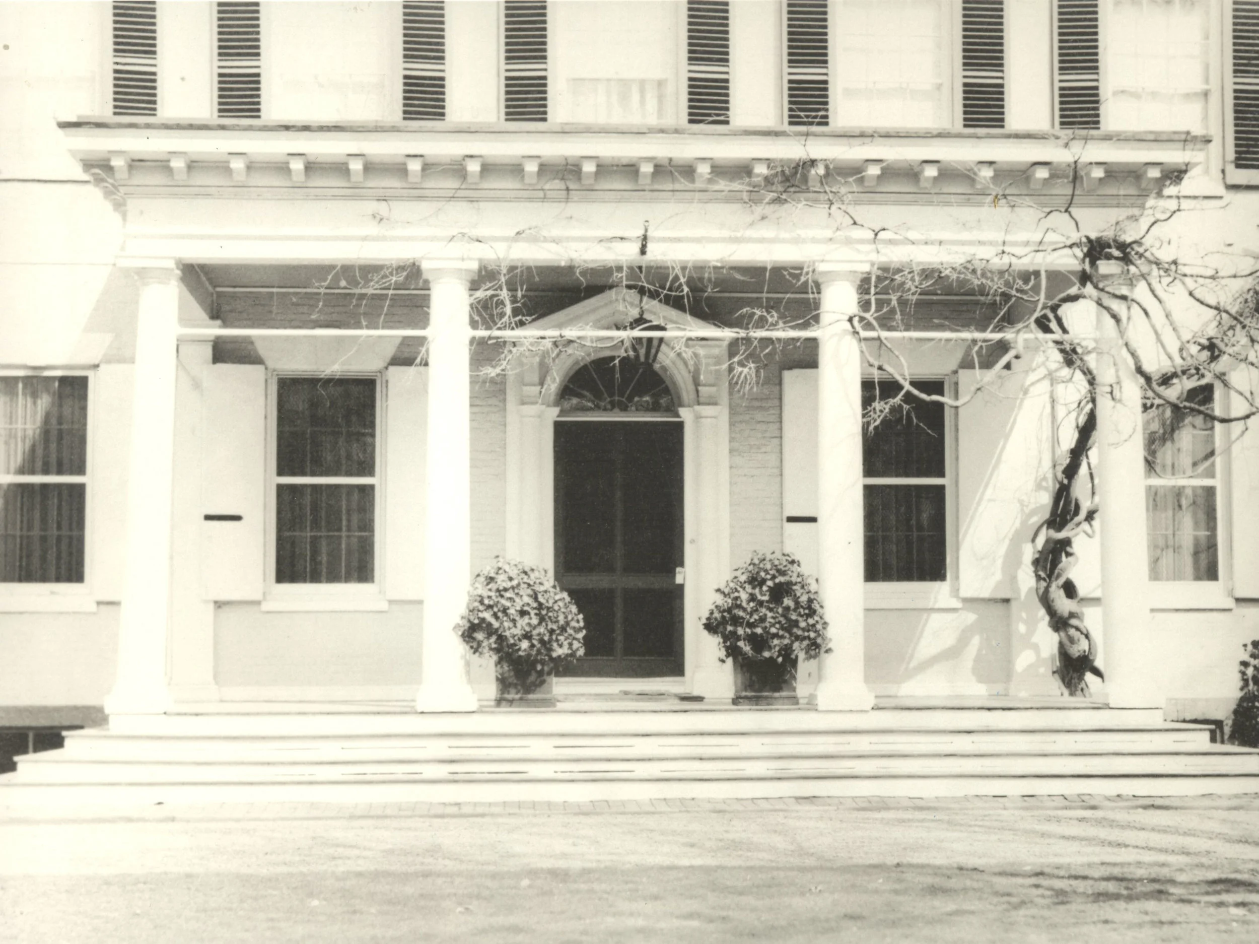 Morven Portico, c. 1957. Morven Archive, courtesy of New Jersey State Archives, Department of State.