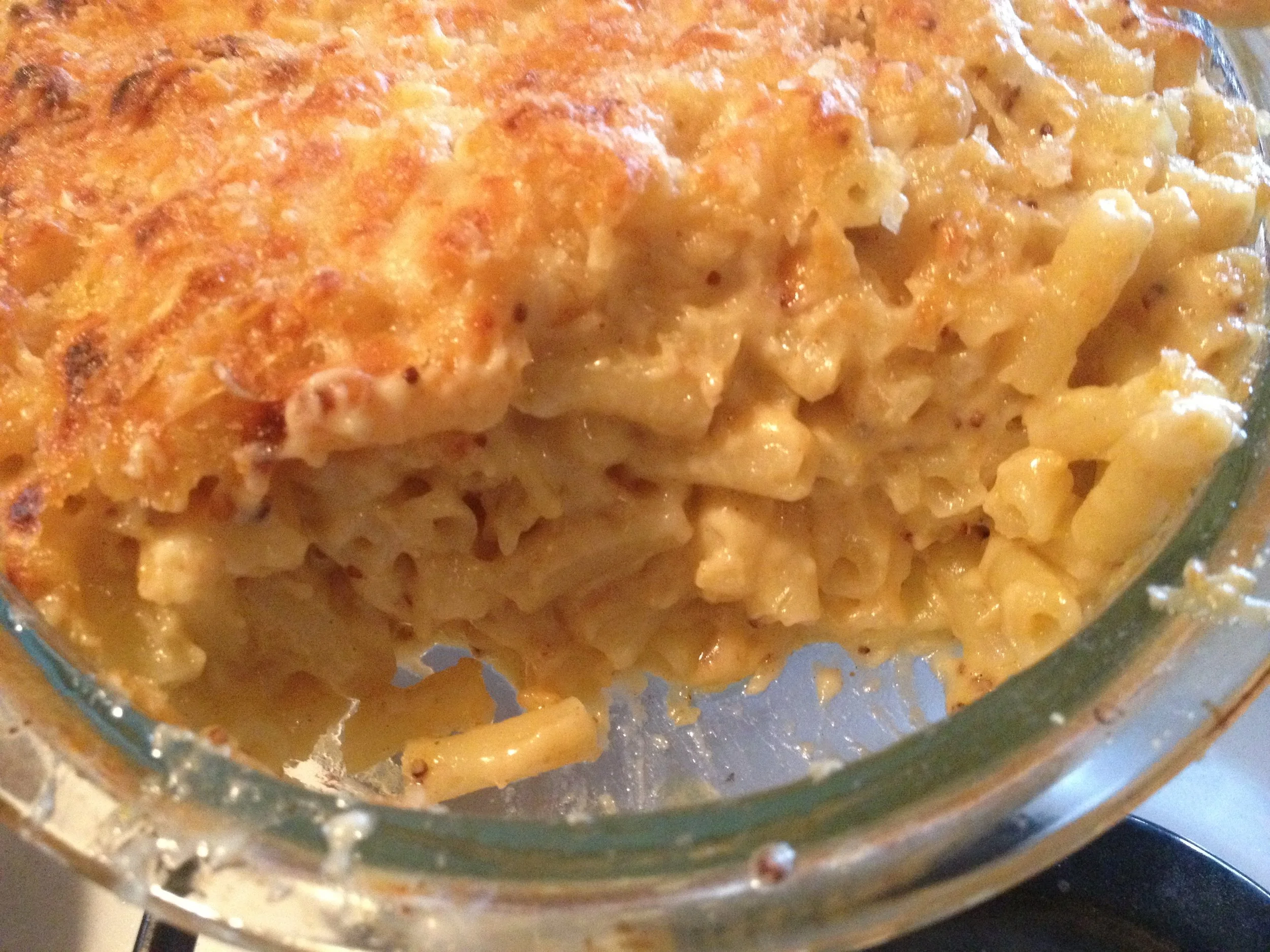 Seraphizm Chows Down: My Special Mac & Cheese