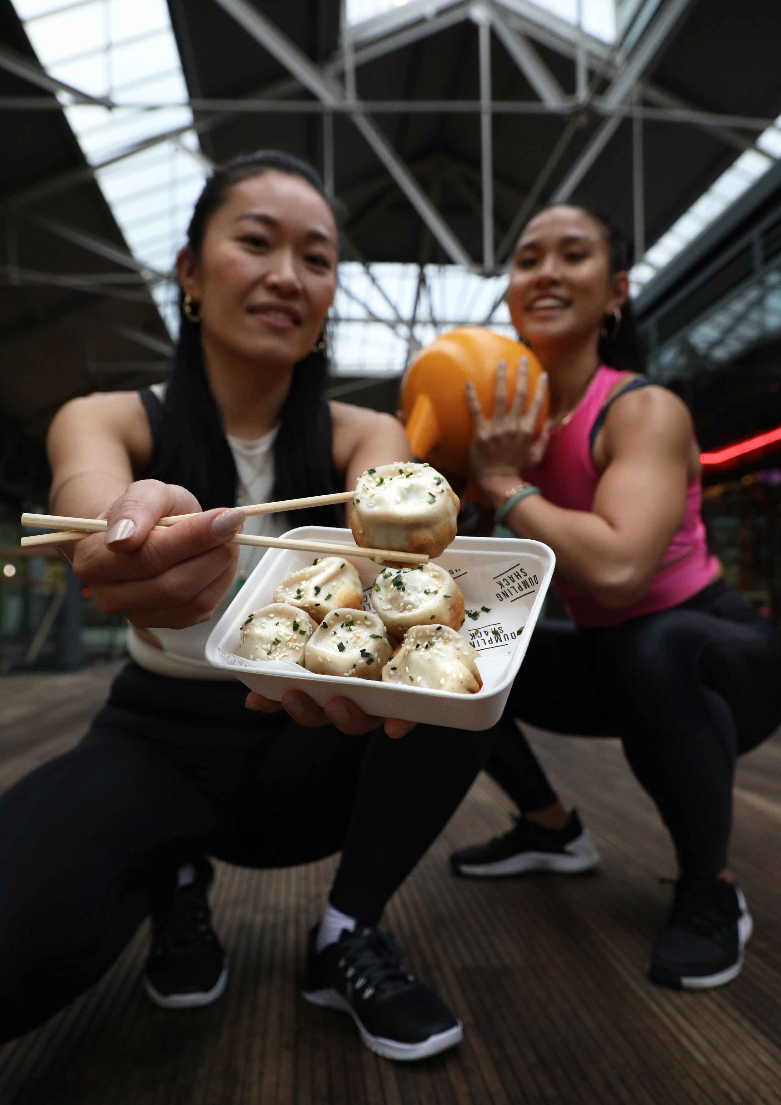 DUMPLING HIIT! 🥟