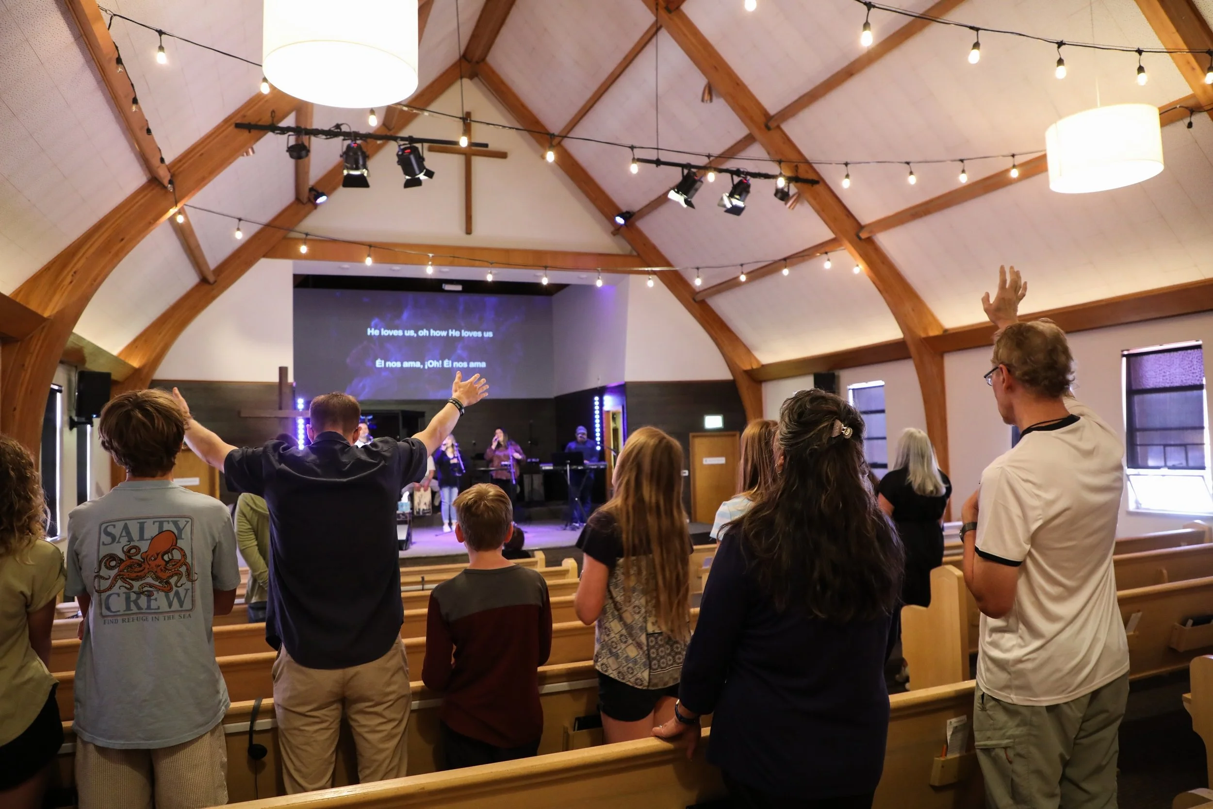 That&rsquo;s a wrap on our Urban Immersion Takeover! Finishing up the trip with Day#5
1. Cleaning &amp; Packing 🫧
2. Worshiping in English &amp; Spanish 🎶 @westside_church_internacional
3. Heading Home 🏡 

#urbanimmersion #urbanmissions #servedenv