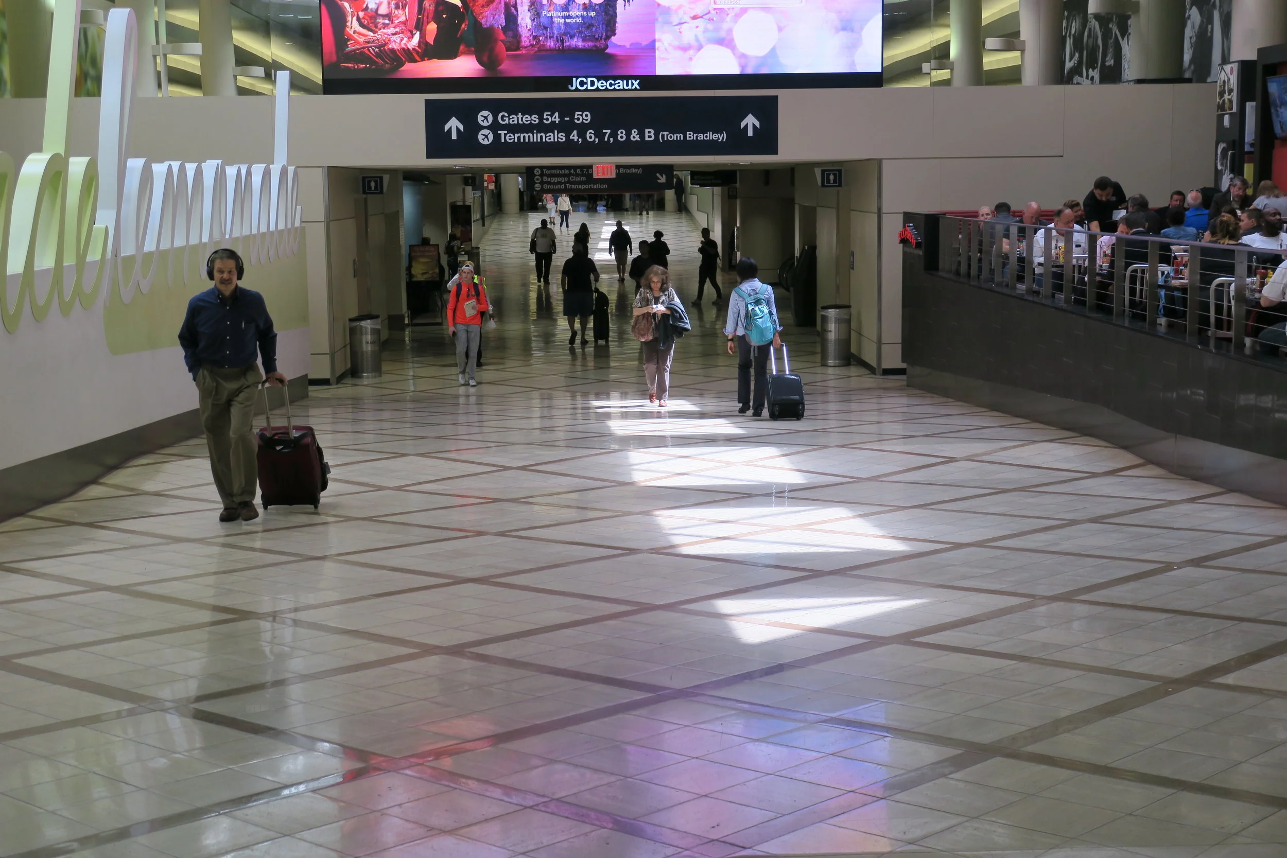 Terminal 5 inside 1.JPG