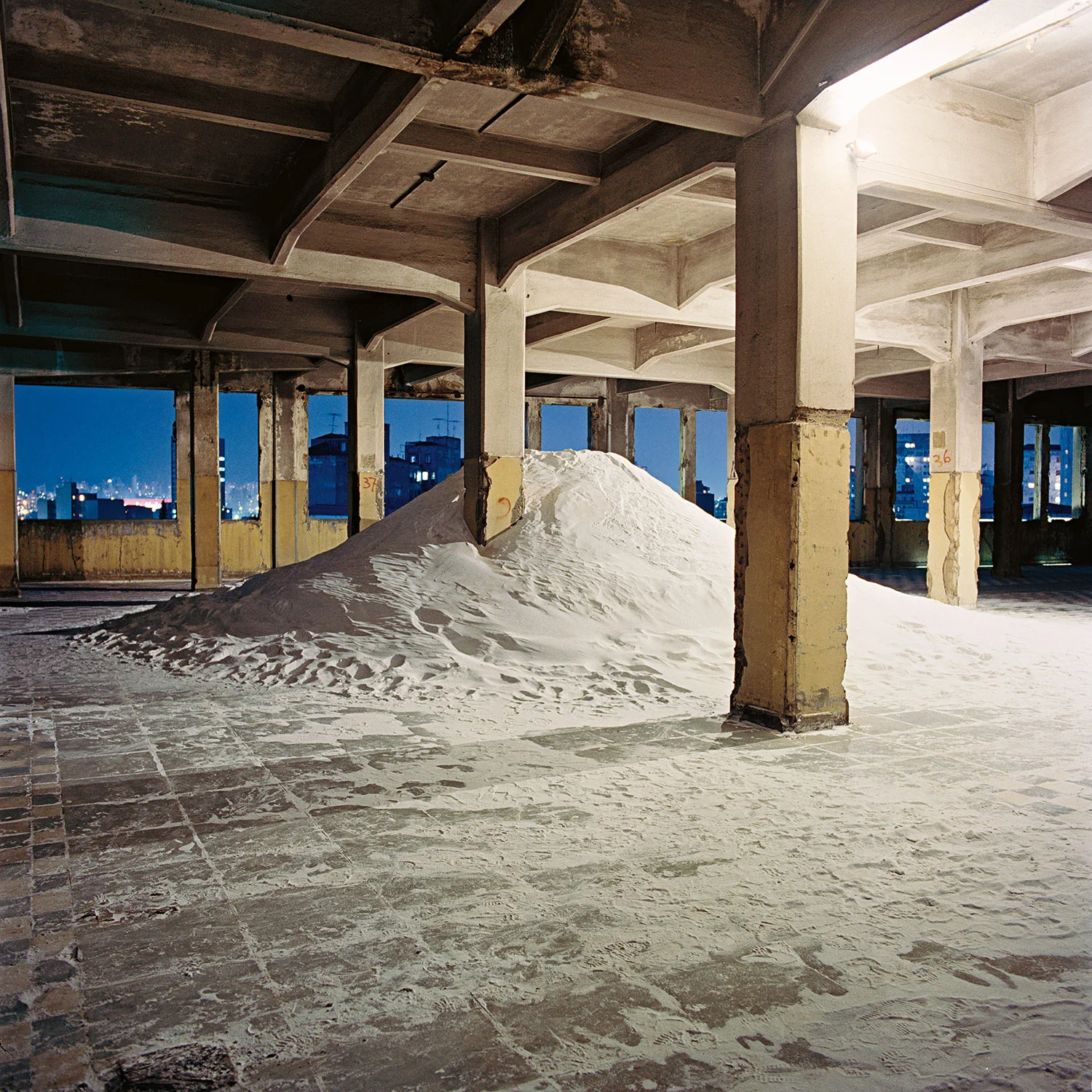 lv_97_sem-título_01.jpg