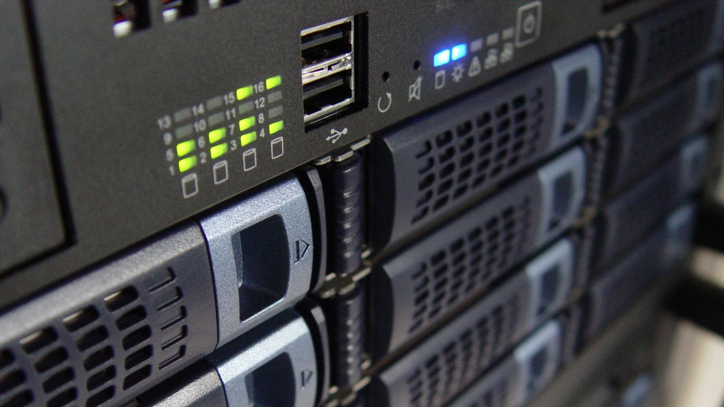 technology-servers-server-159282 (2).jpeg