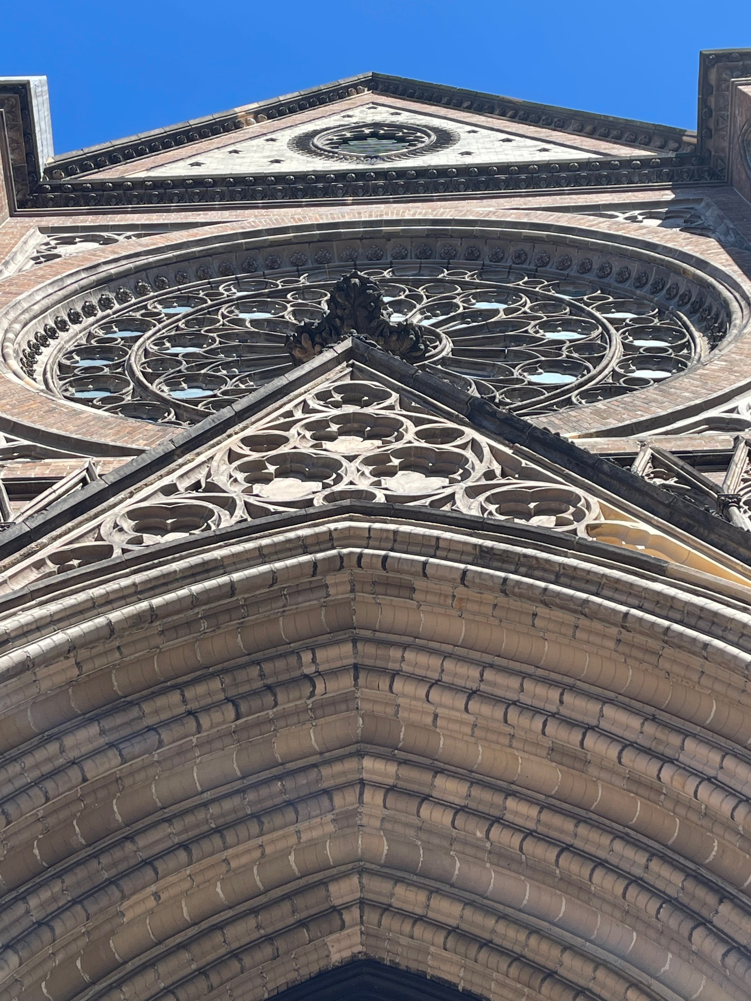 E 129th St. &amp; Madison Ave. - Harlem, USA