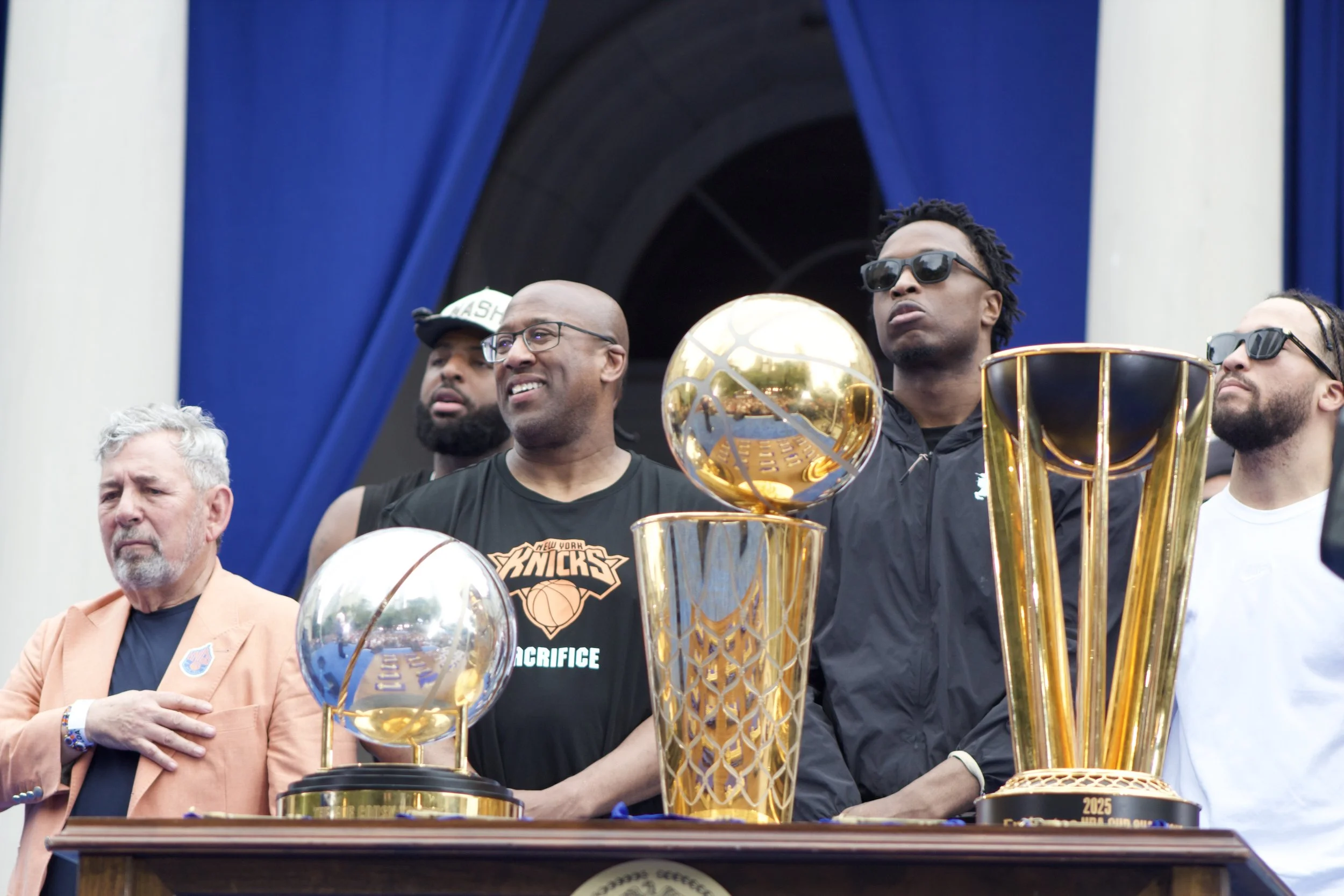 James Dolan, Mike Brown, Ogugua "OG" Anunoby, Jalen Brunson (front row L->R), Mitchell Robinson (2nd row L)