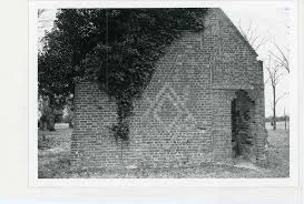 Malvern Hill (c. 1700). now destroyed. it included a diamond shaped pattern in its East gable end. / photo credit: virginia historic landmarks comMission, 1968.
