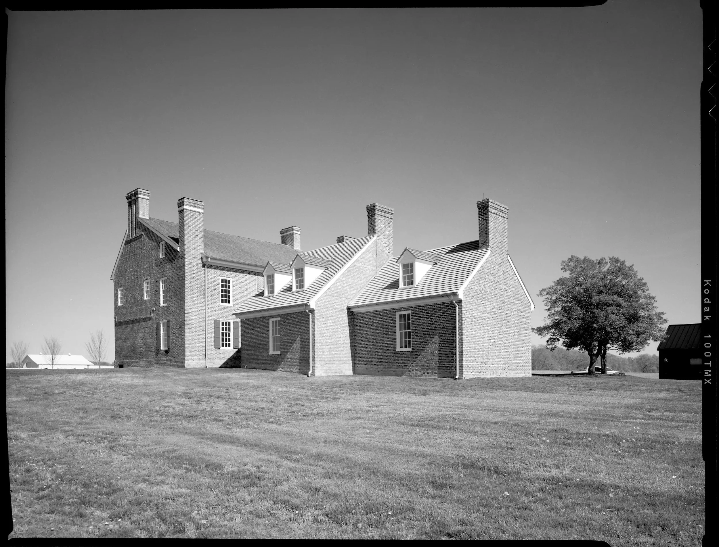 MD-178-90	OBLIQUE VIEW OF SOUTHEAST AND SOUTHWEST FAÇADES, LOOKING NORTHEAST.