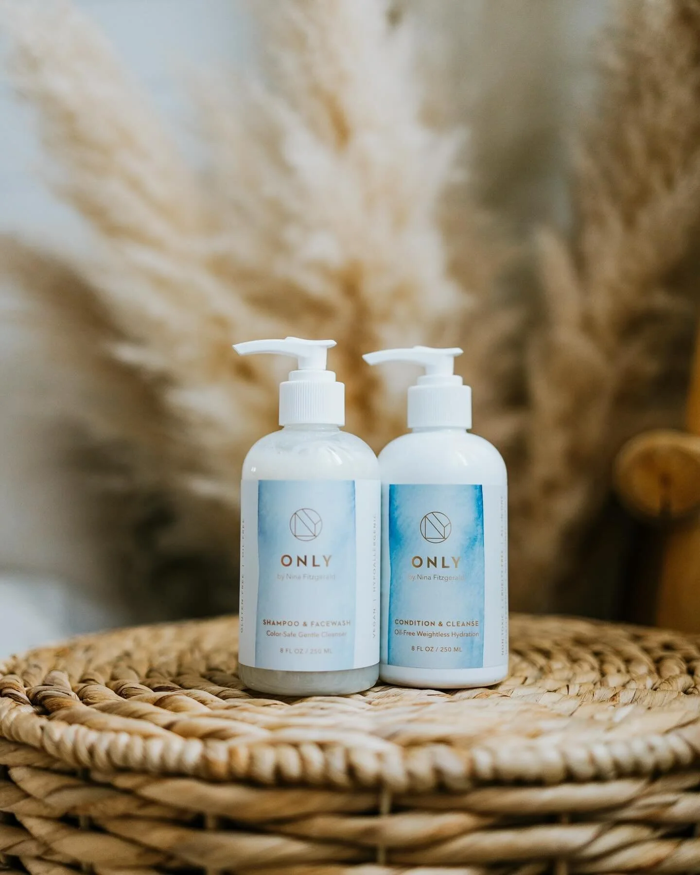 Tried and true! Are you experiencing any dryness or itchiness this winter season? Reset and rebalance your scalp with our low ingredient shampoo and conditioner. Safe for all skin types and it&rsquo;s #glutenfree !