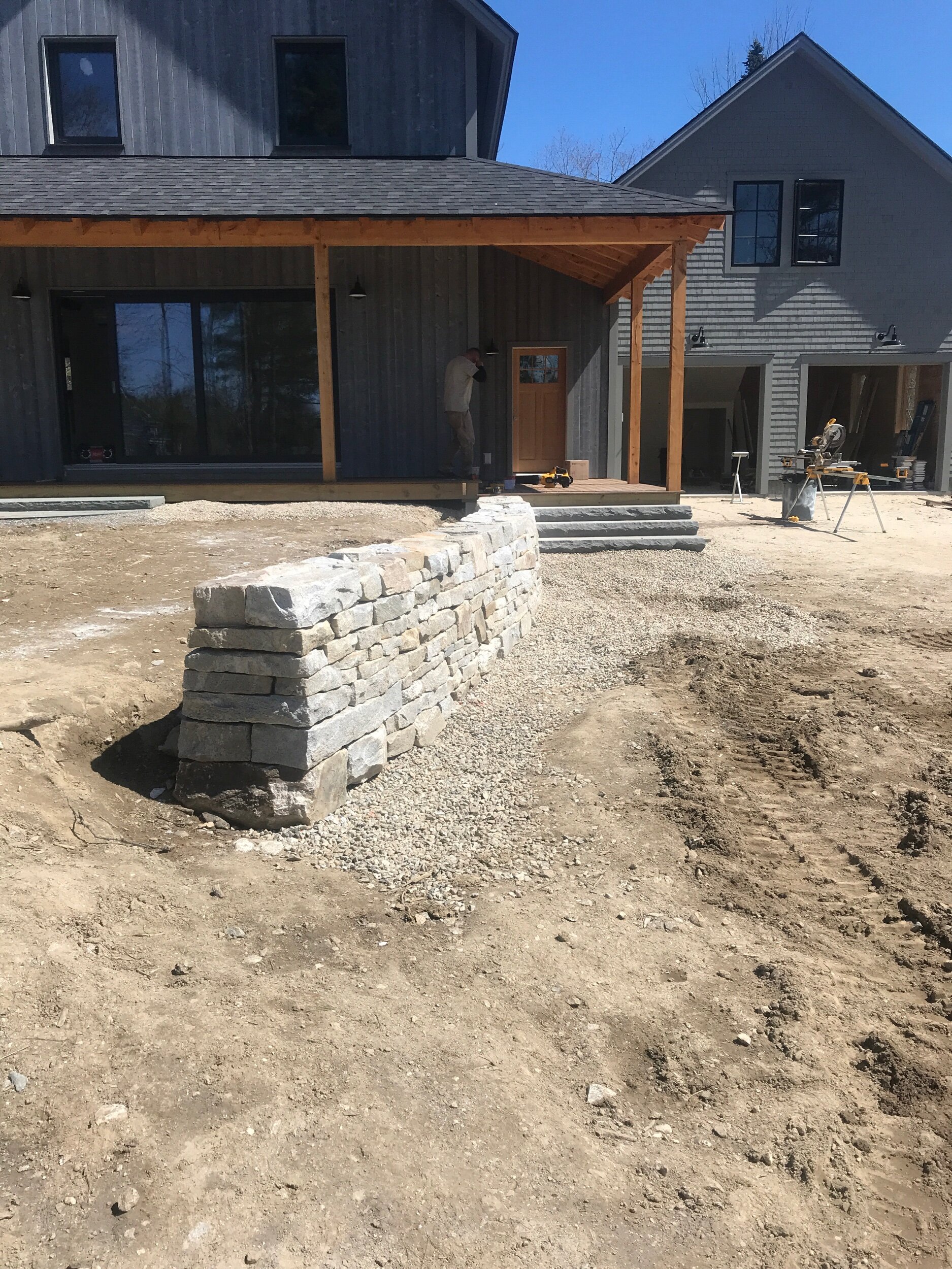 Dry laid stone wall by Brunswick, Maine stone contractor, Norton Stoneworks