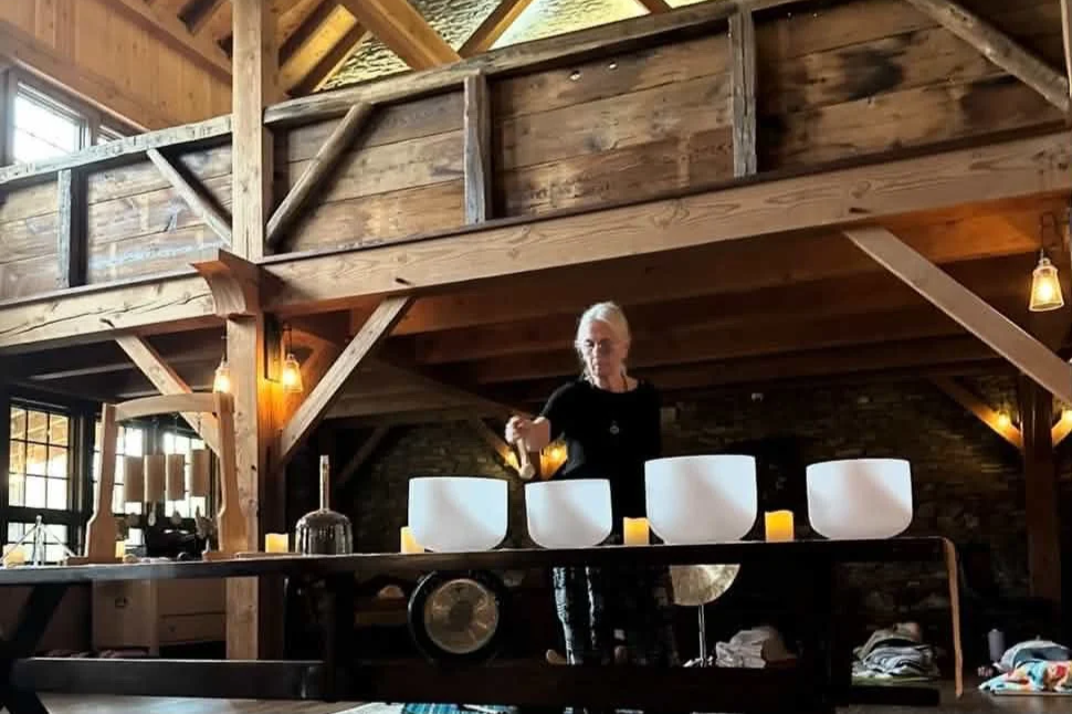 Sound Healing With Soul Stirring Sounds