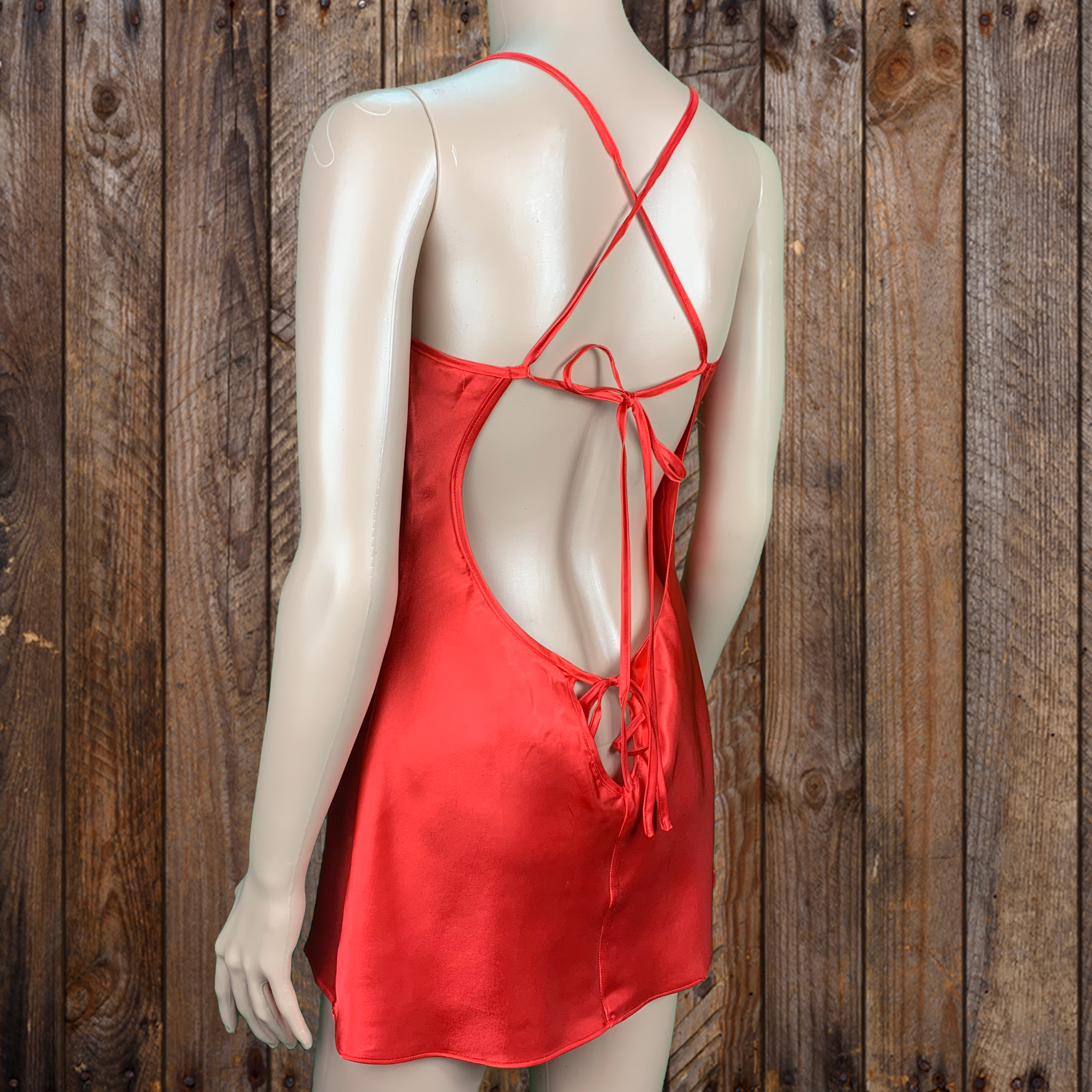 Madeline-Red-Nightie-Back.png