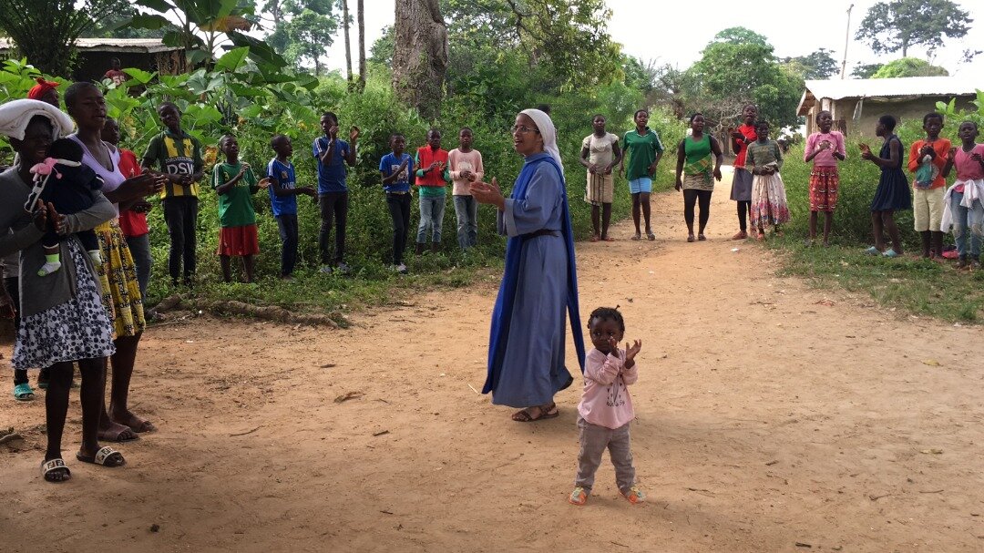 Semana Missionária - Obala (7).jpeg