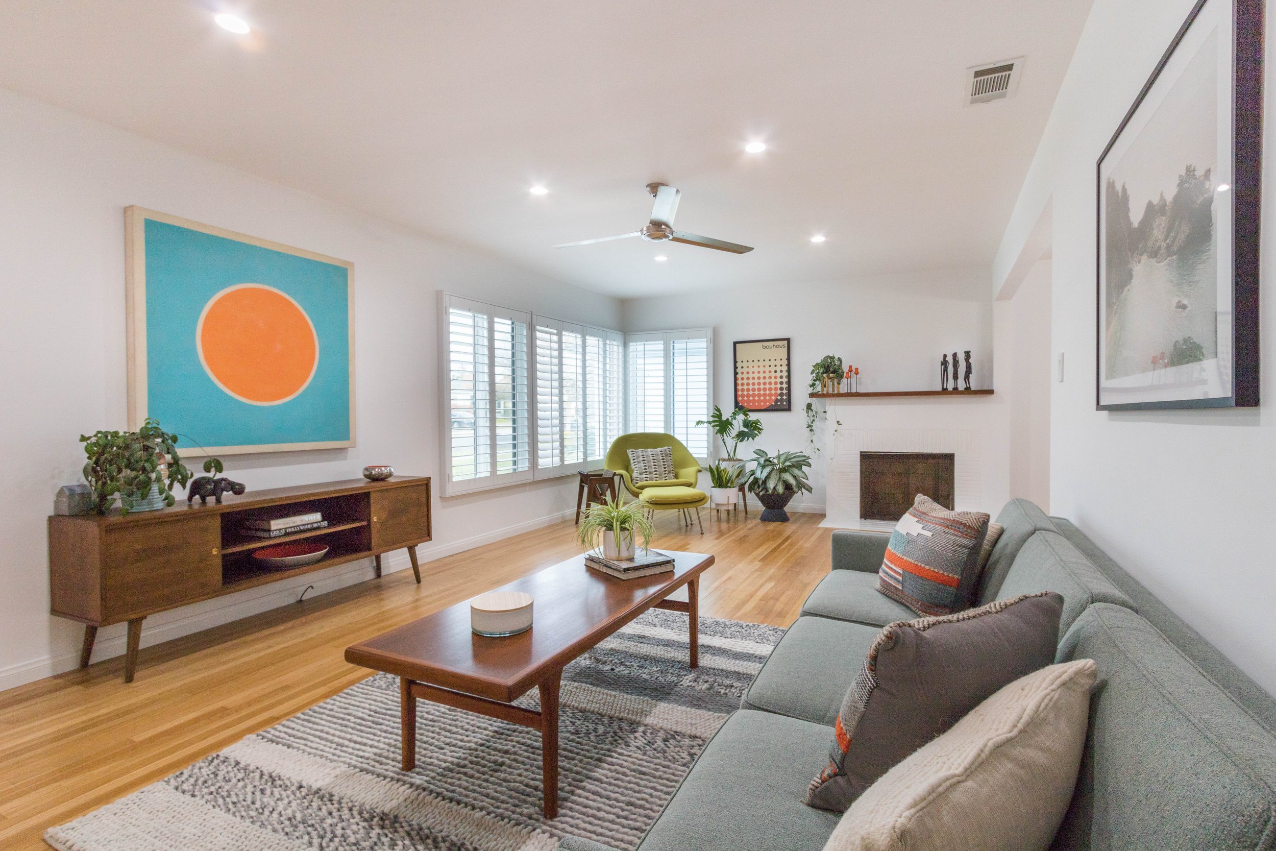 Living room 2.jpg