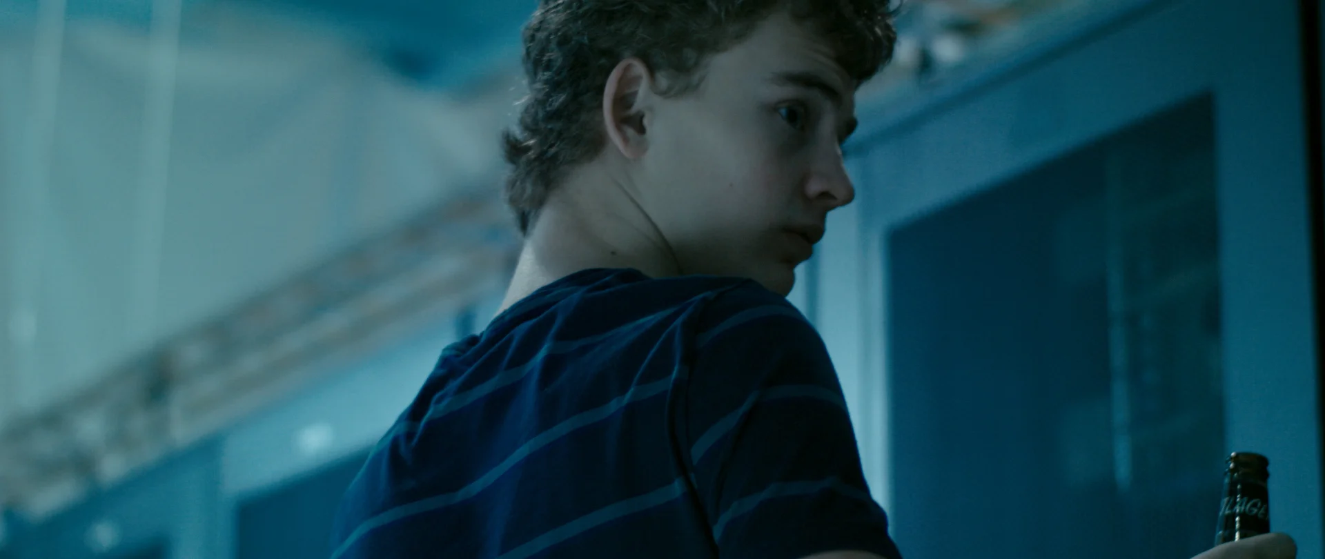 Sequence 01.00_04_05_09.Still050.jpg