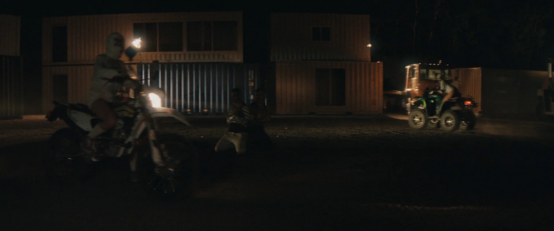 Sequence 02.00_02_40_19.Still031.jpg