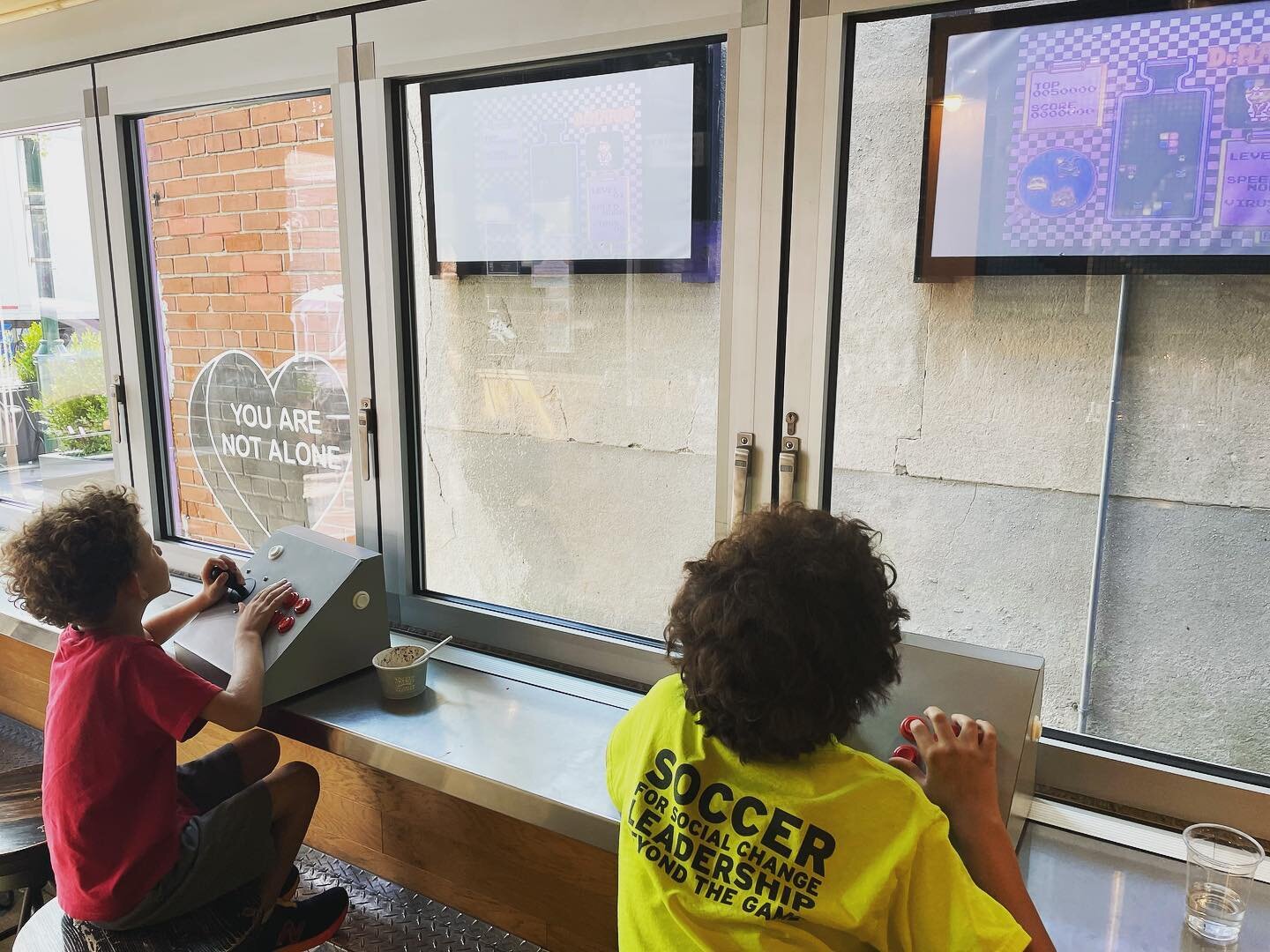 When in Manayunk, come play some old school video games and eat some homemade ice cream! @tubbyrobot #summerfridays #vanillaplease